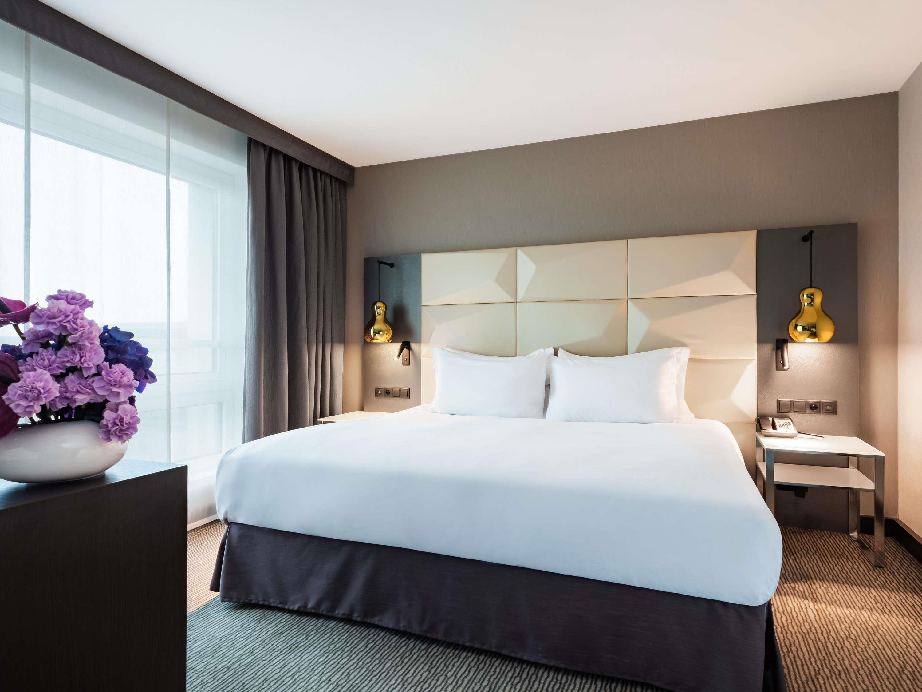 Junior Suite King Size Bed