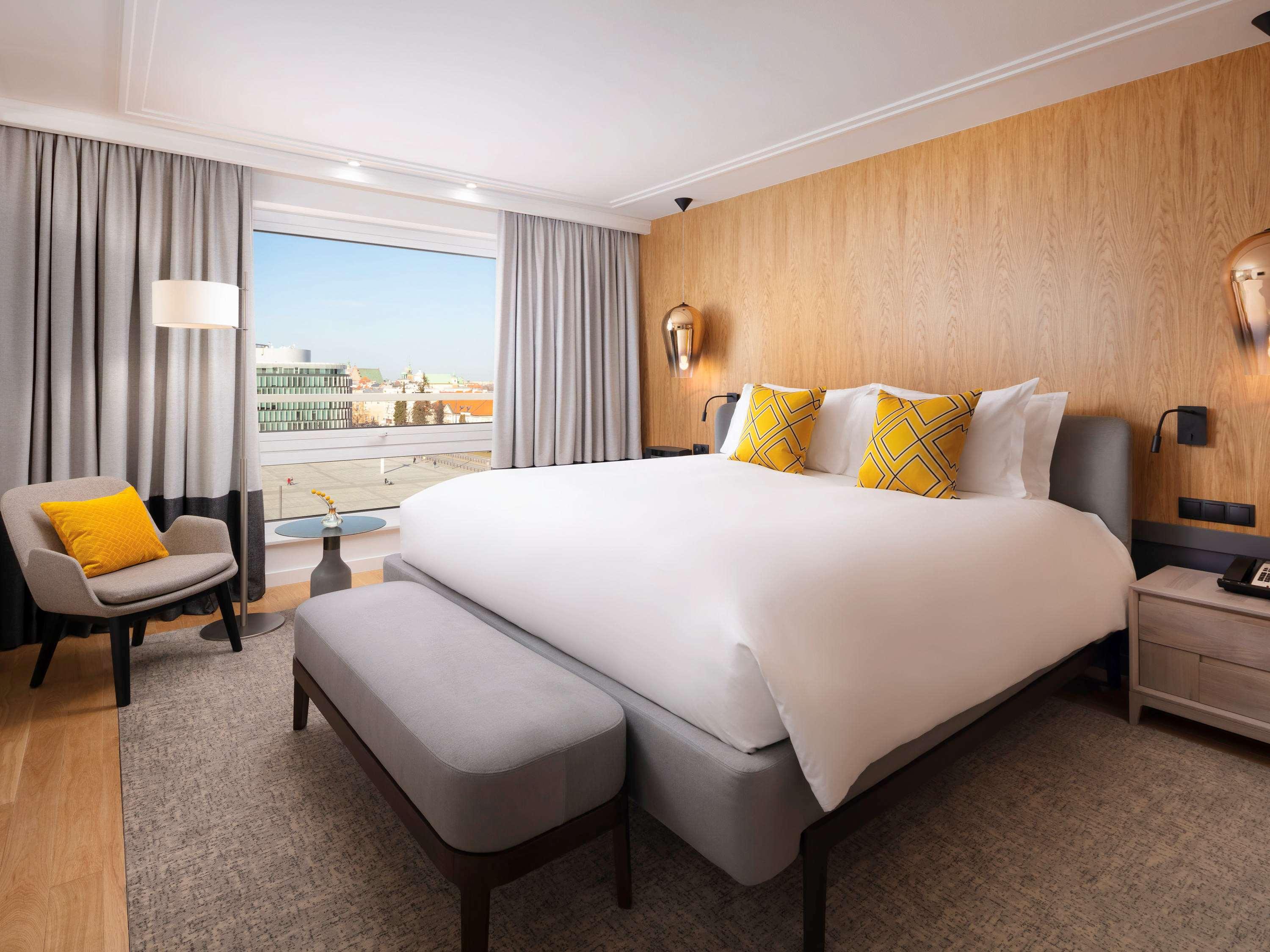 Suite with Kitchenette