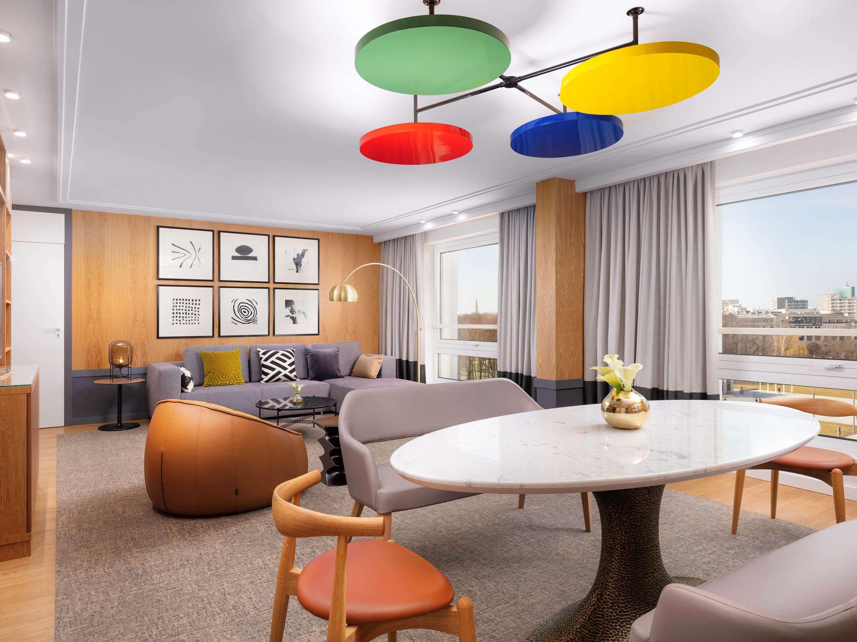 Suite with Kitchenette