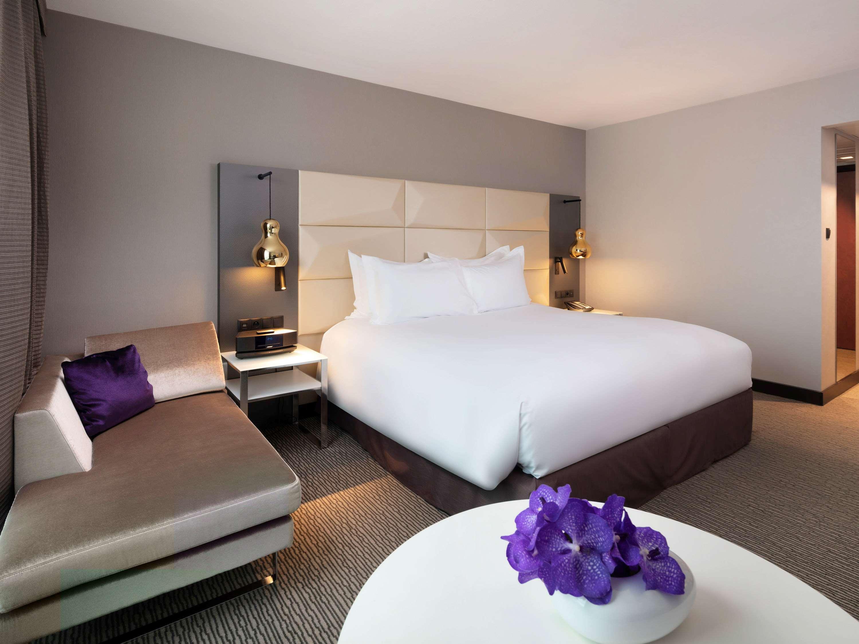 Double Classic King Bed