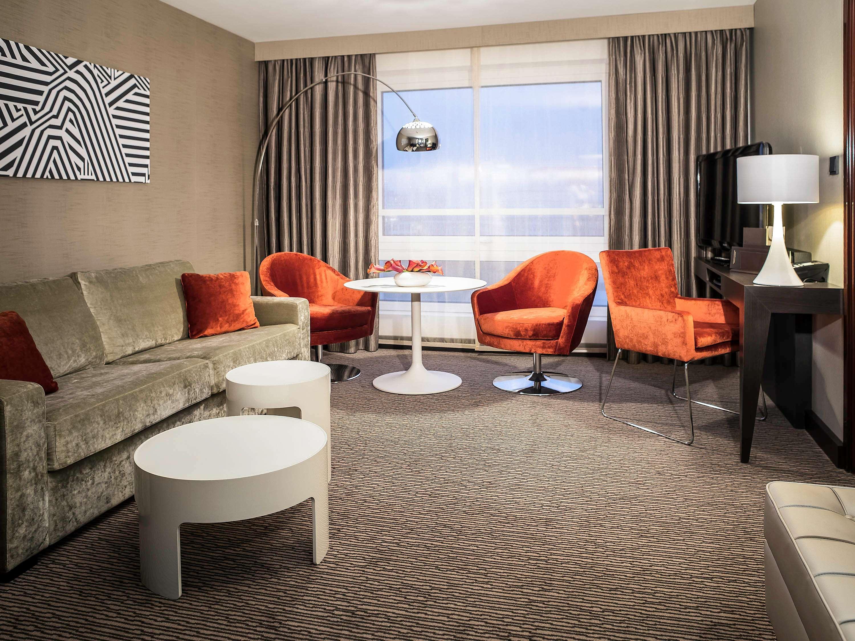 Junior Suite King Size Bed