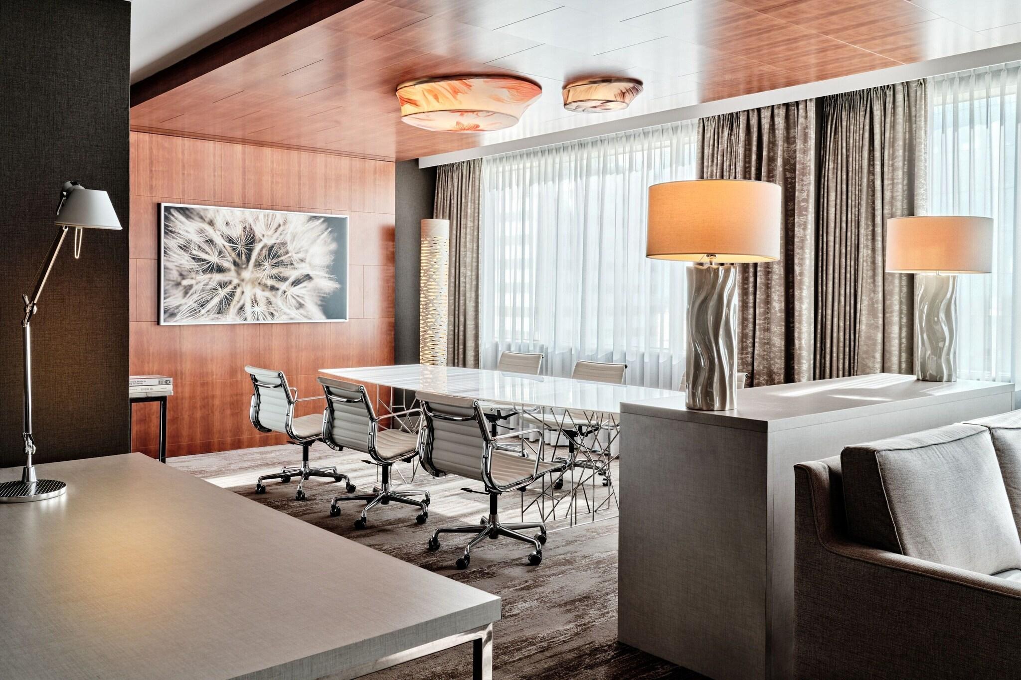 Suite Presidential with Views