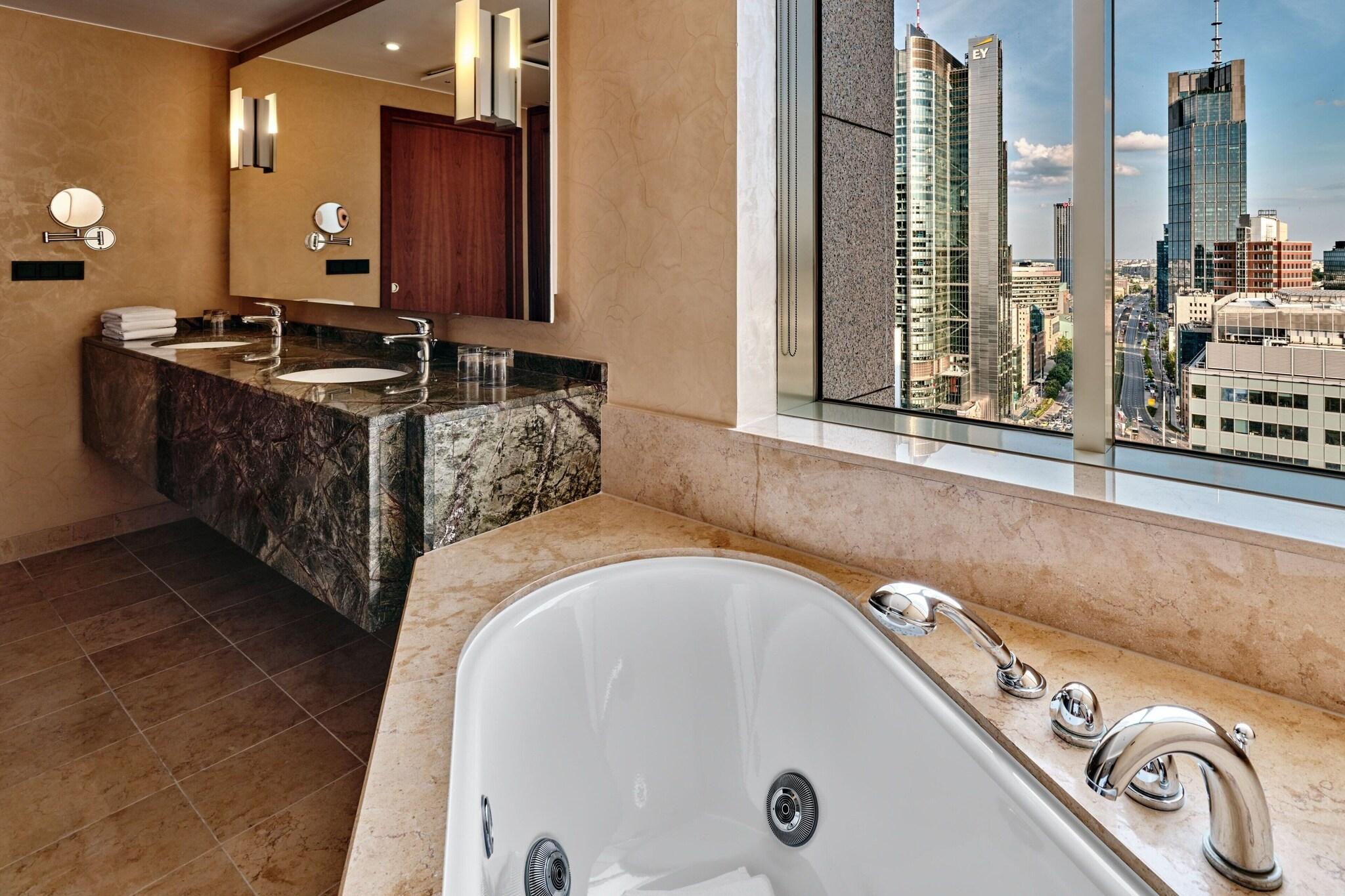 Suite Presidential with Views