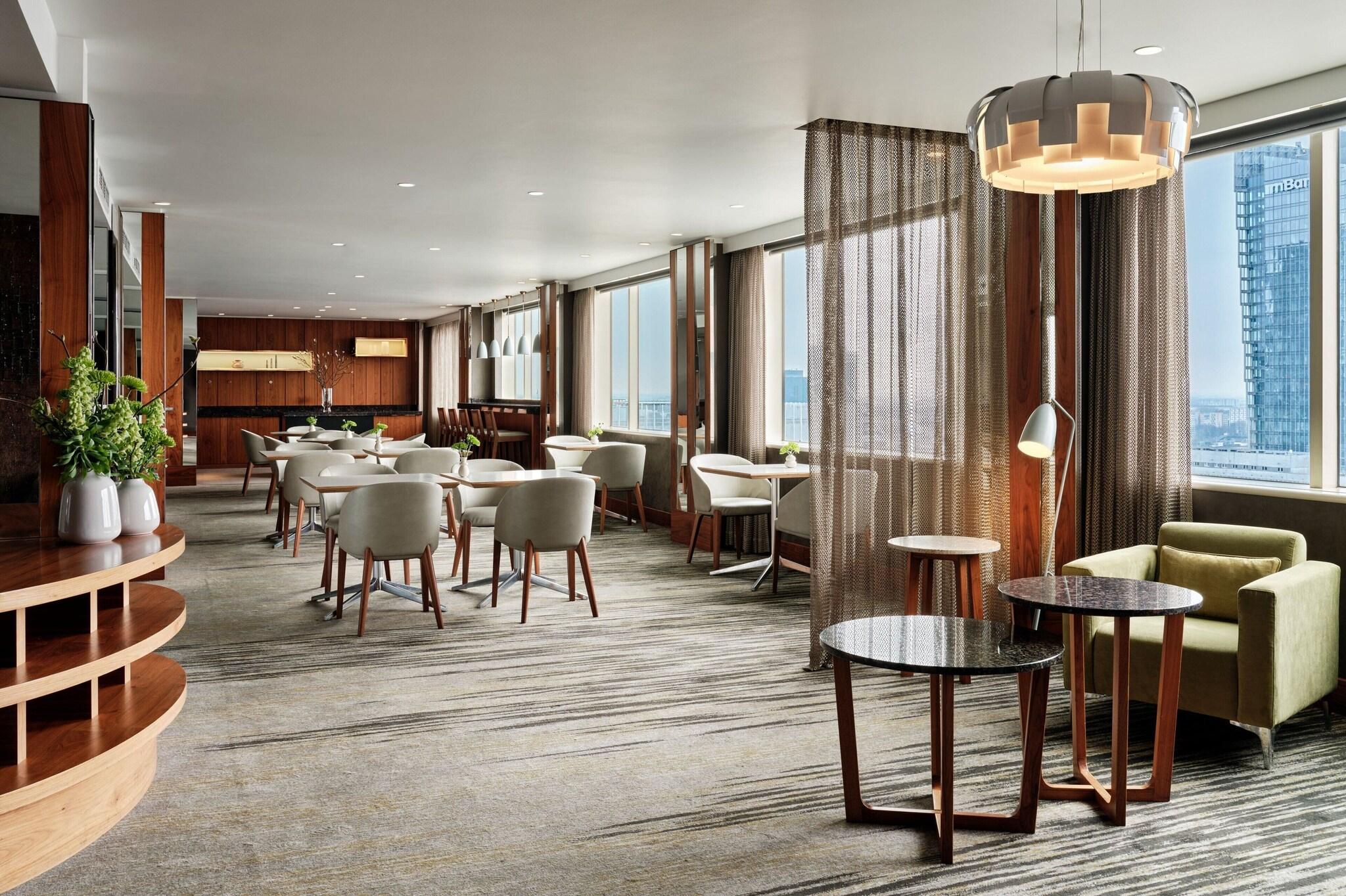 Suite Executive City View