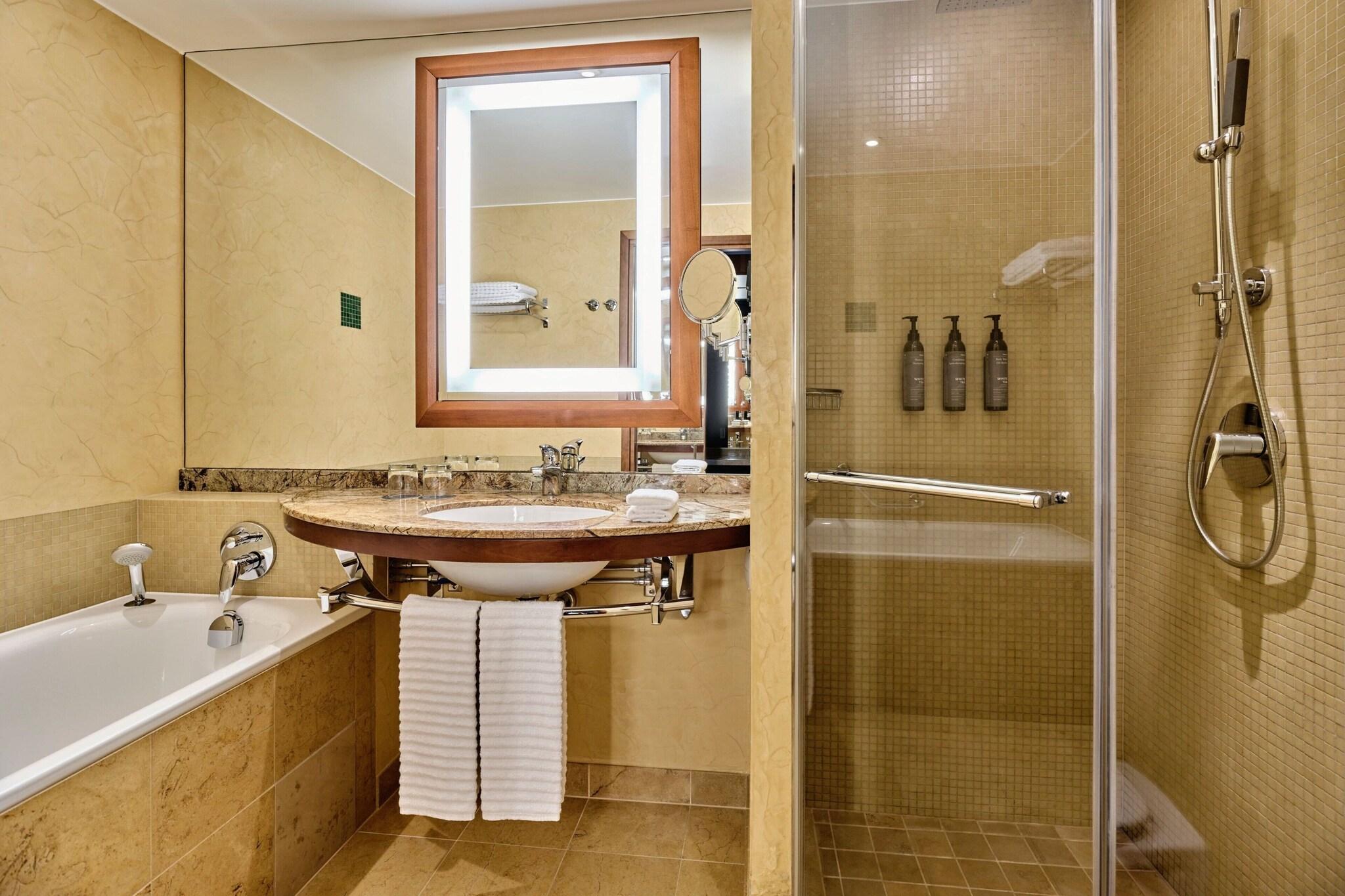 Suite Executive City View