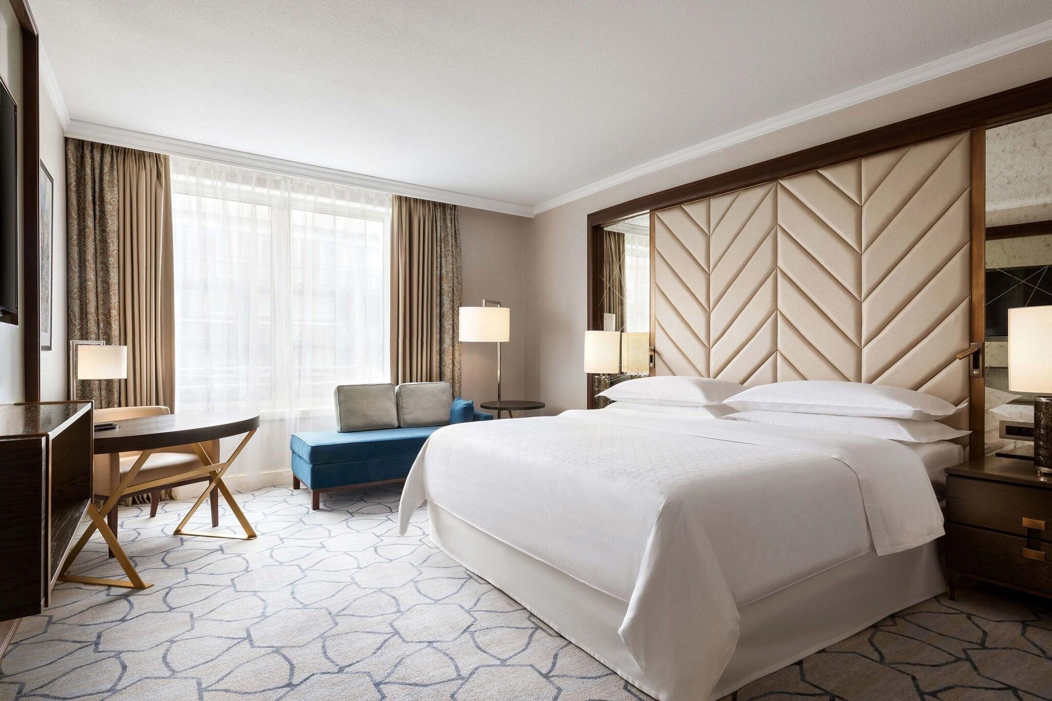 Double Classic King Bed