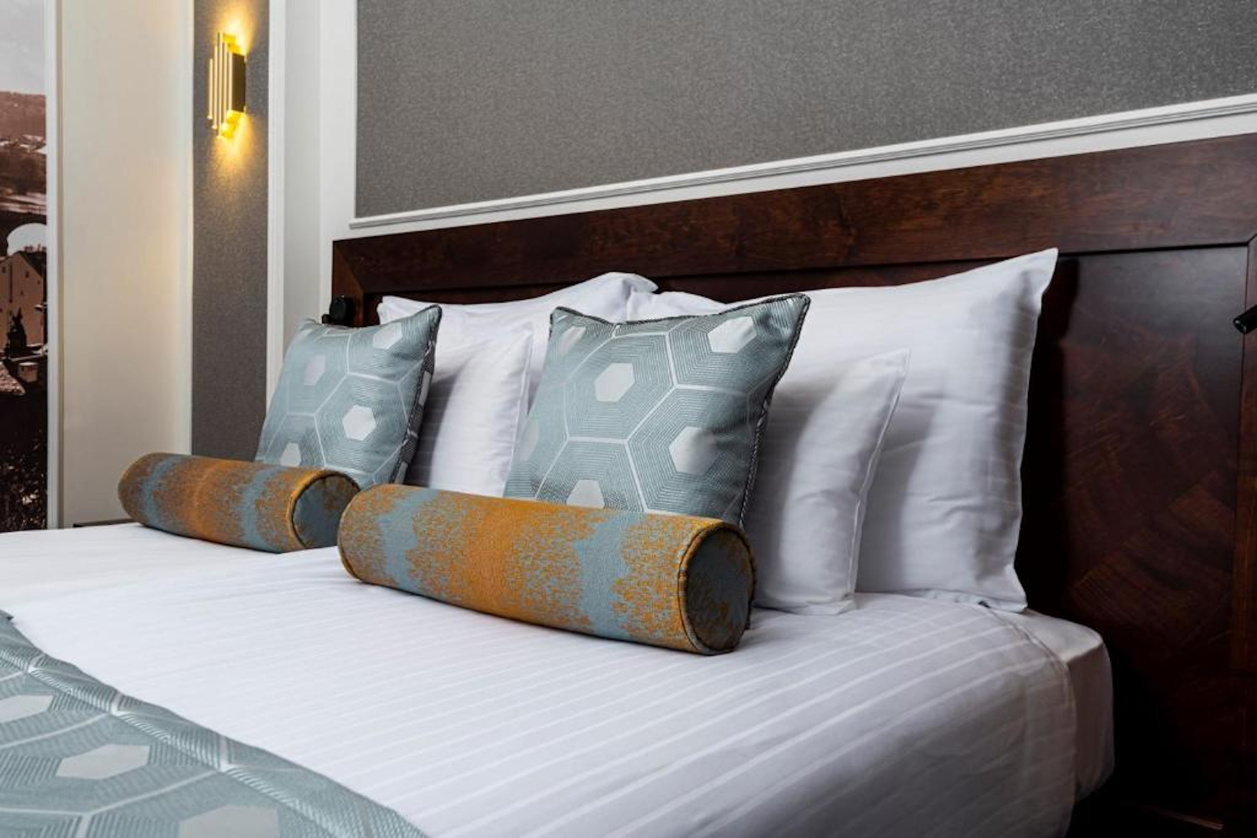 Double or Twin Superior