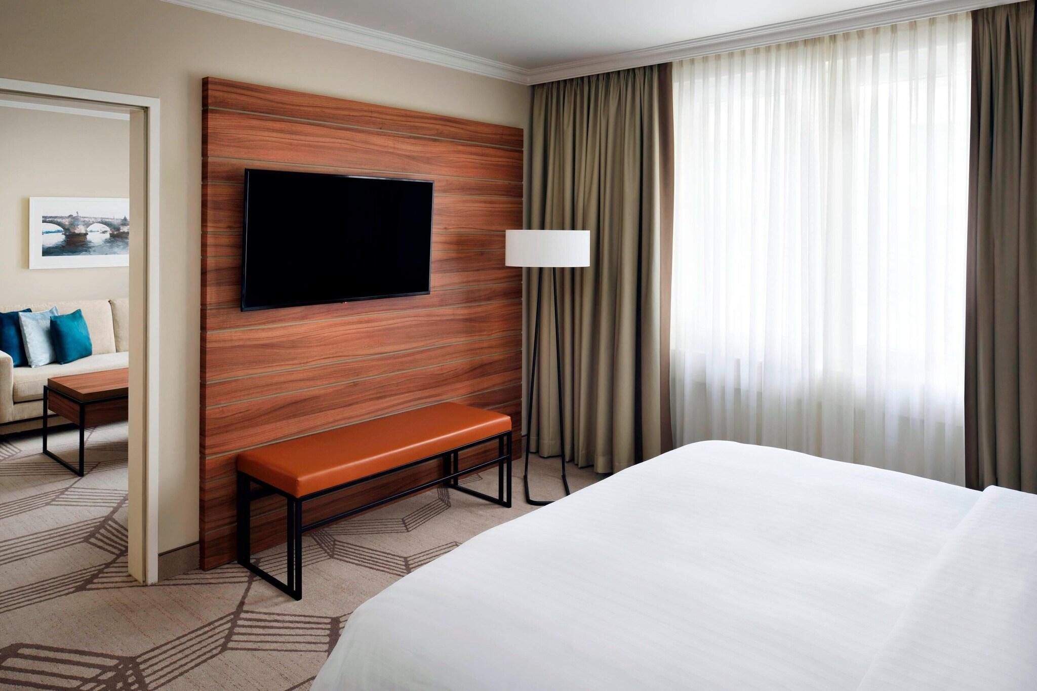 Suite King Bed Non Smoking