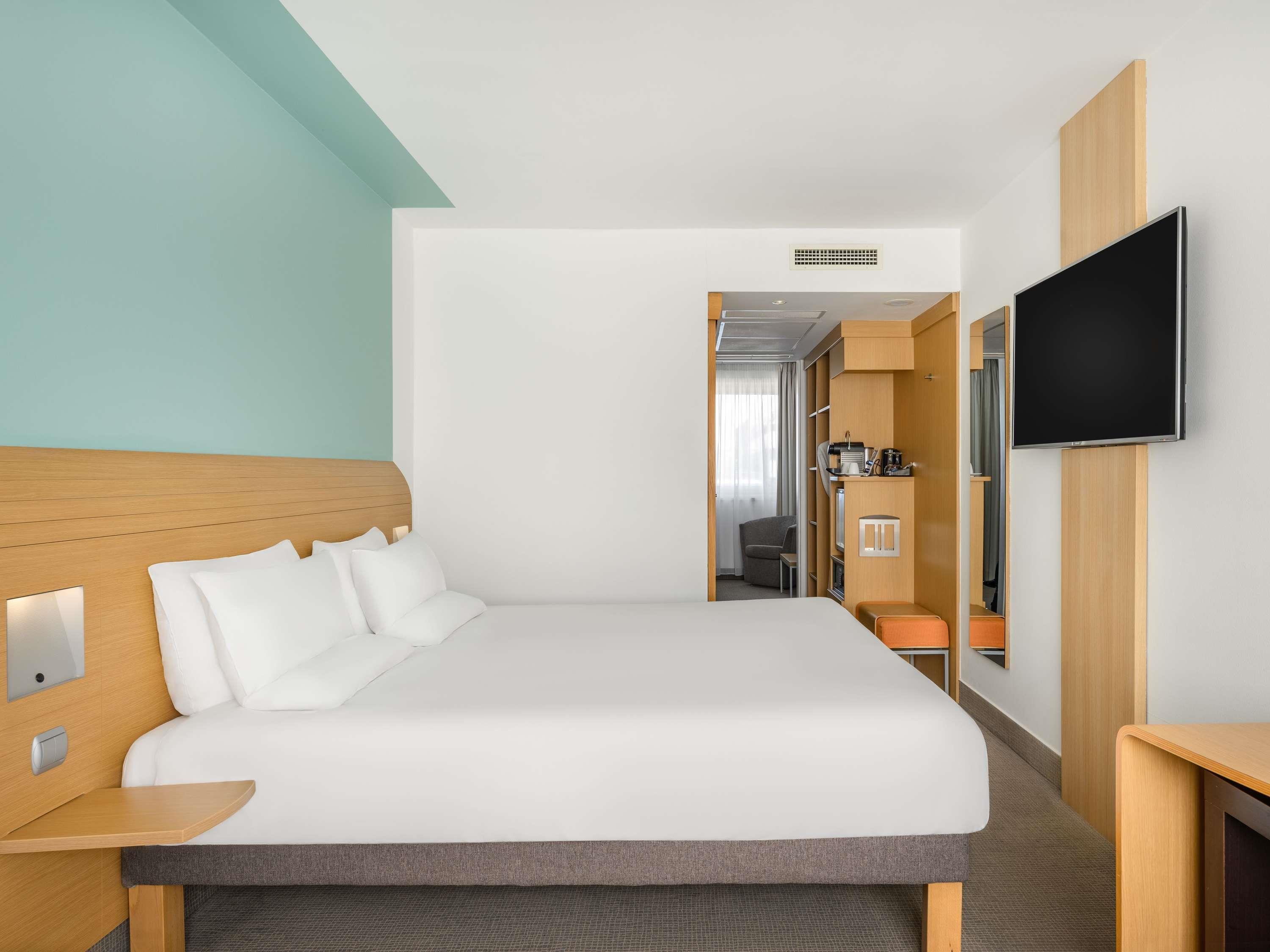 Double Superior with Double Bed