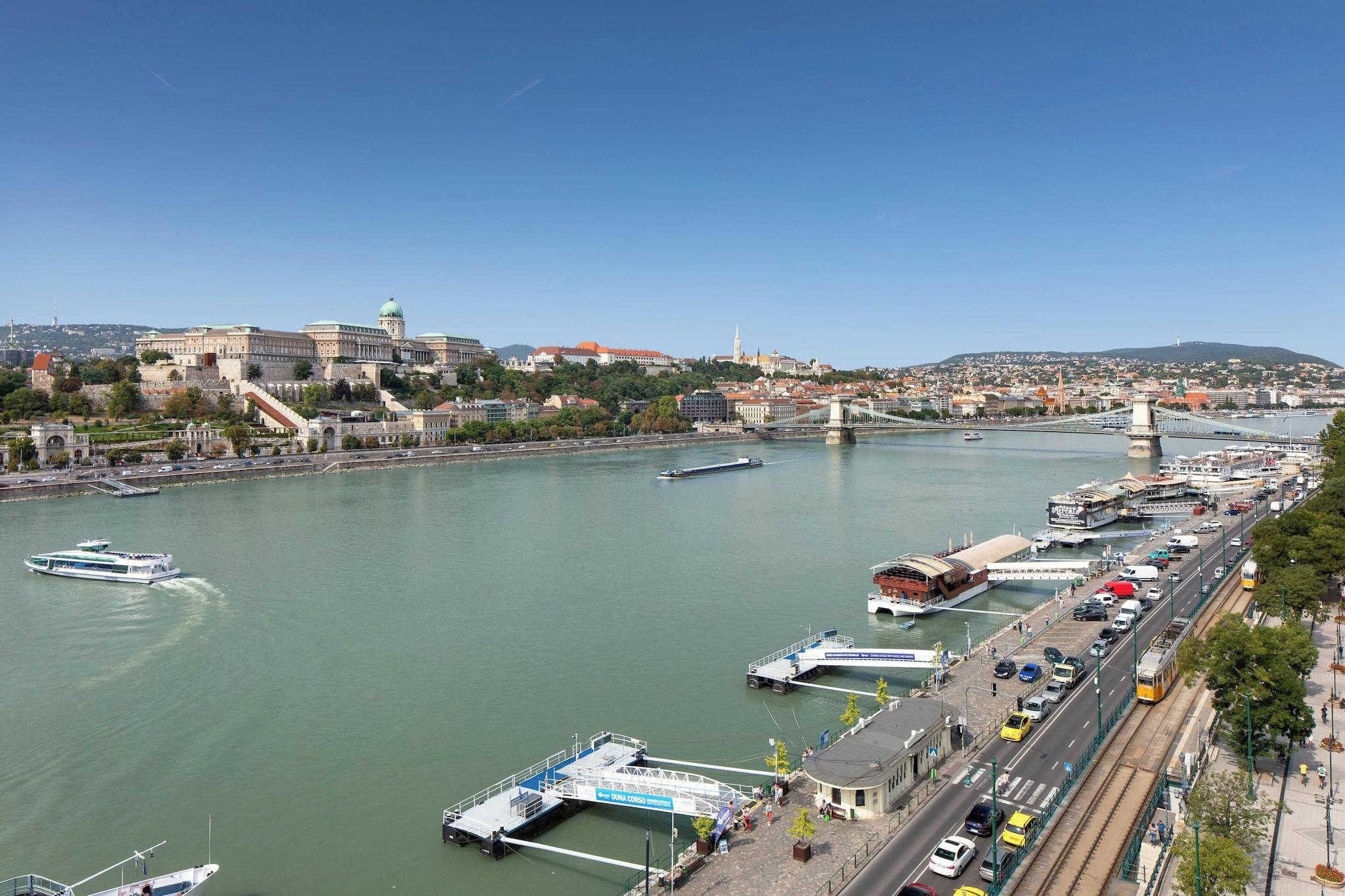 Double Executive King Bed