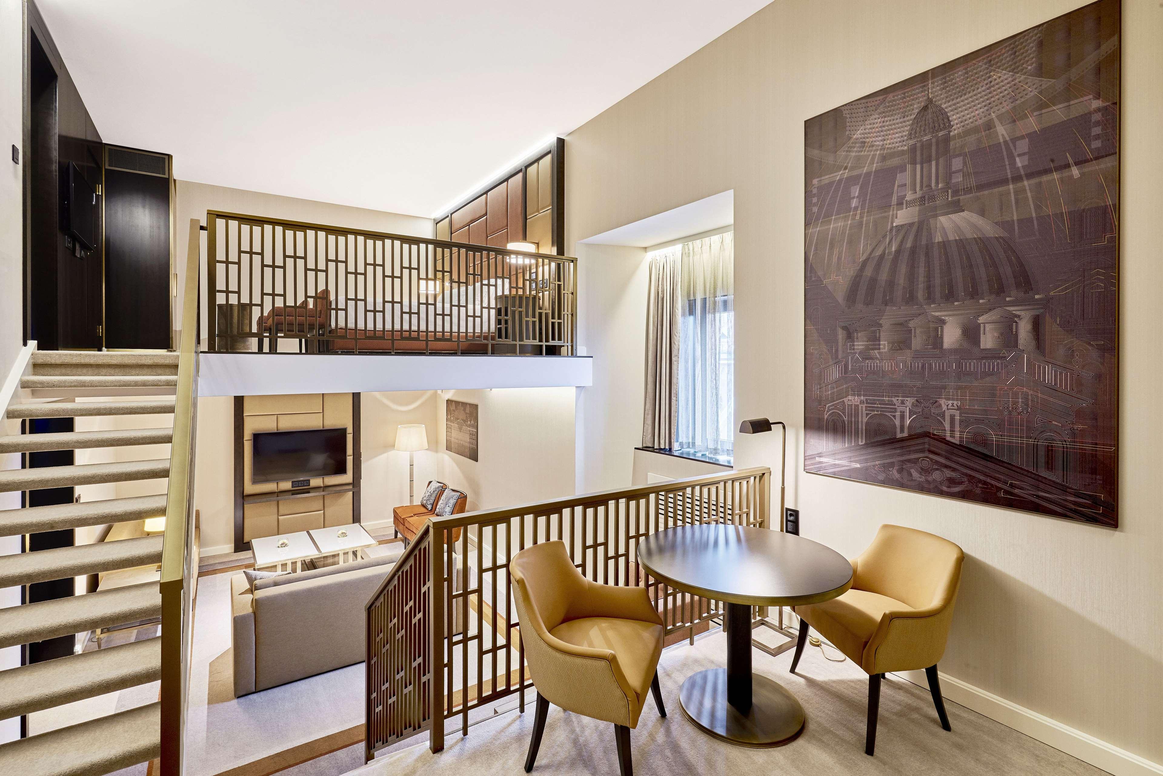 Suite King Bed Two Bedrooms