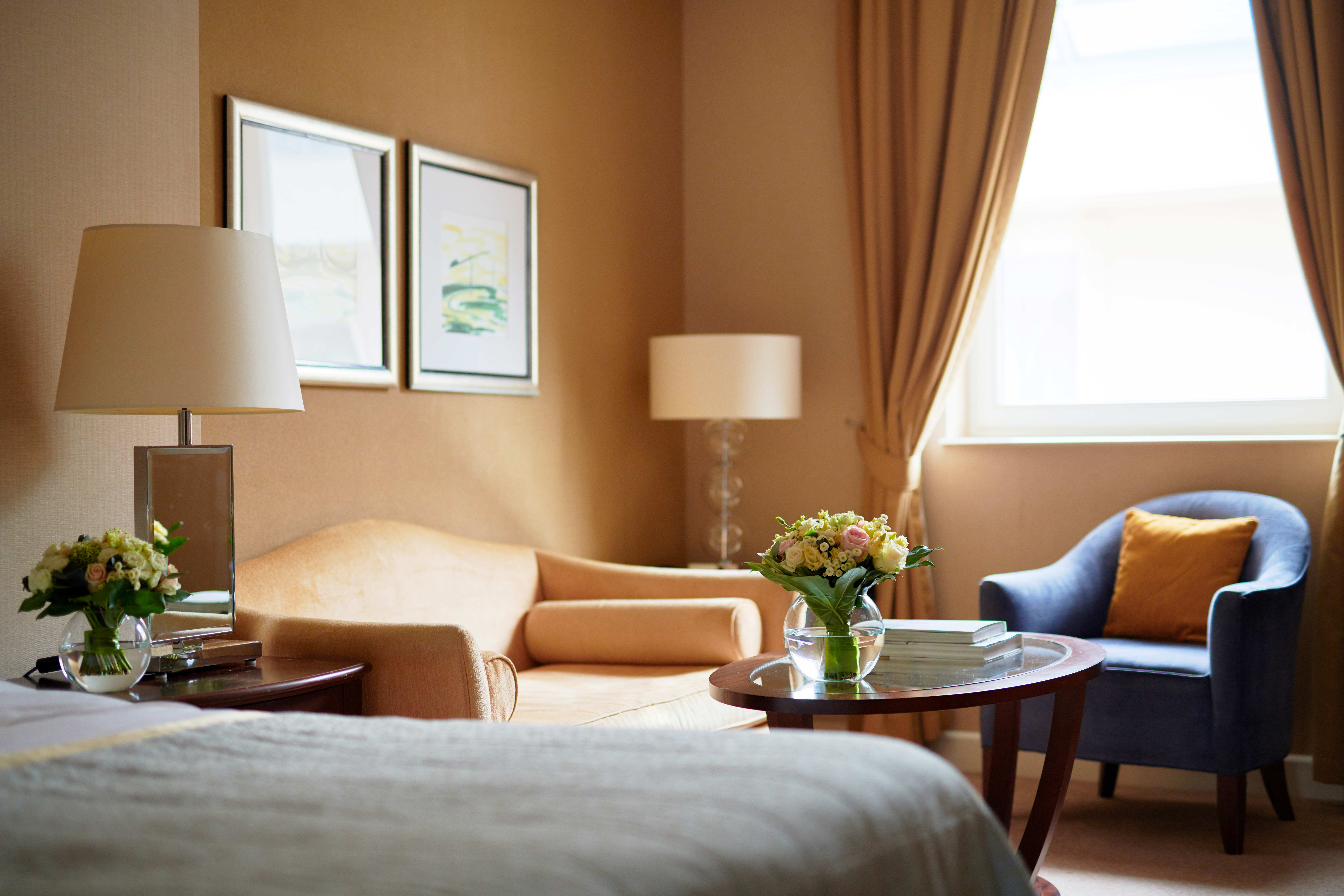 Double Deluxe King Bed