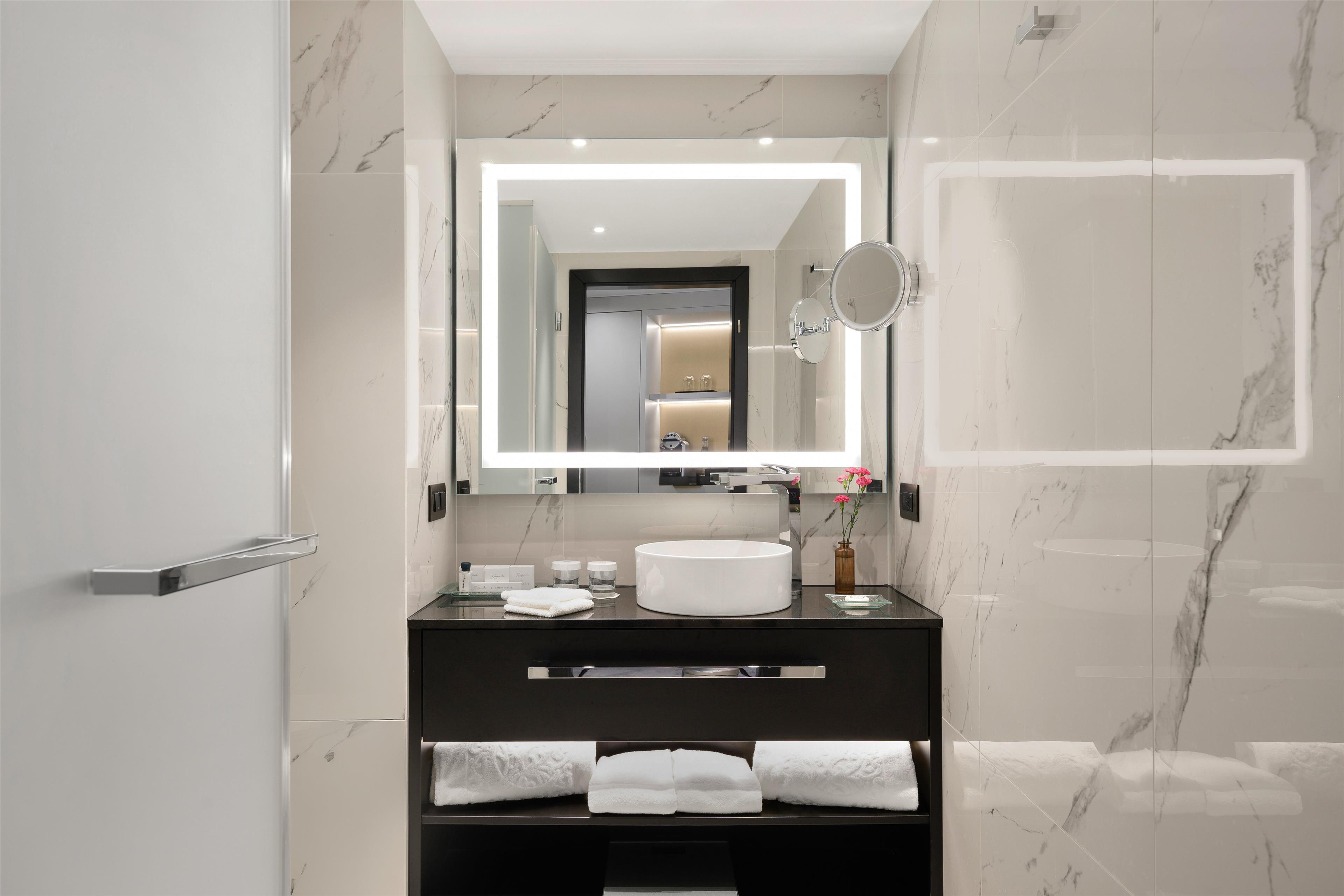 Room Deluxe Park View