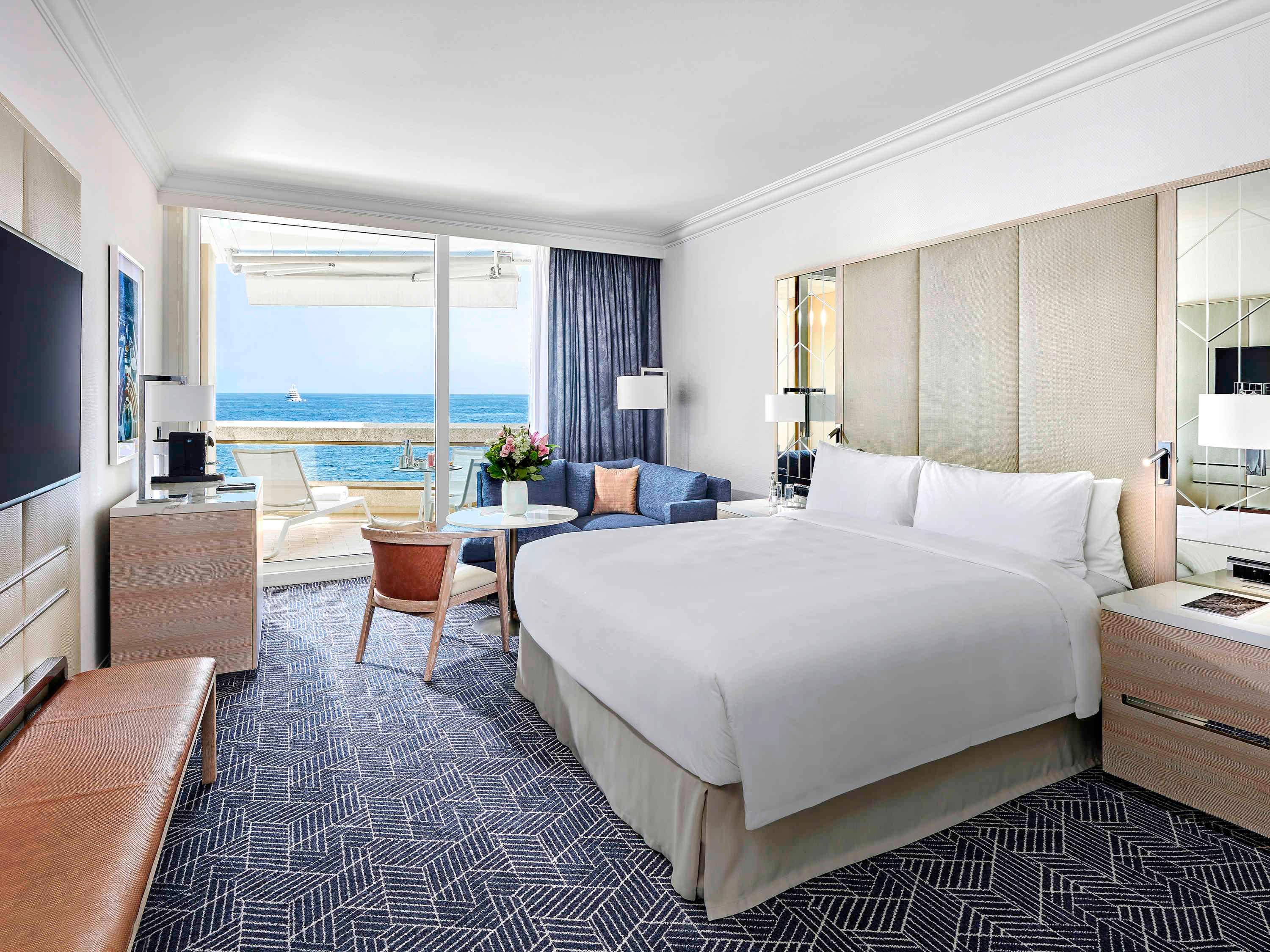 Room Sea View King Bed