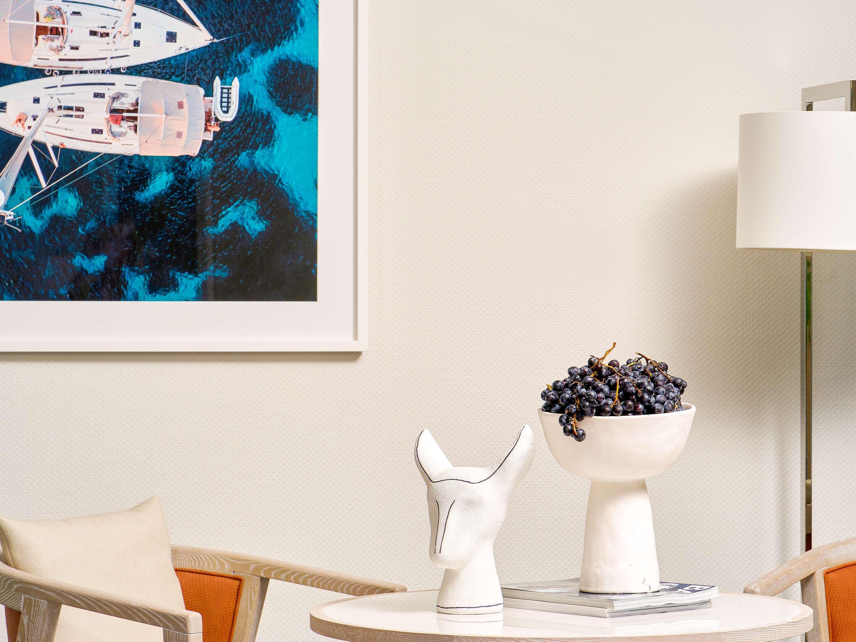 Double Accessible King Size Bed