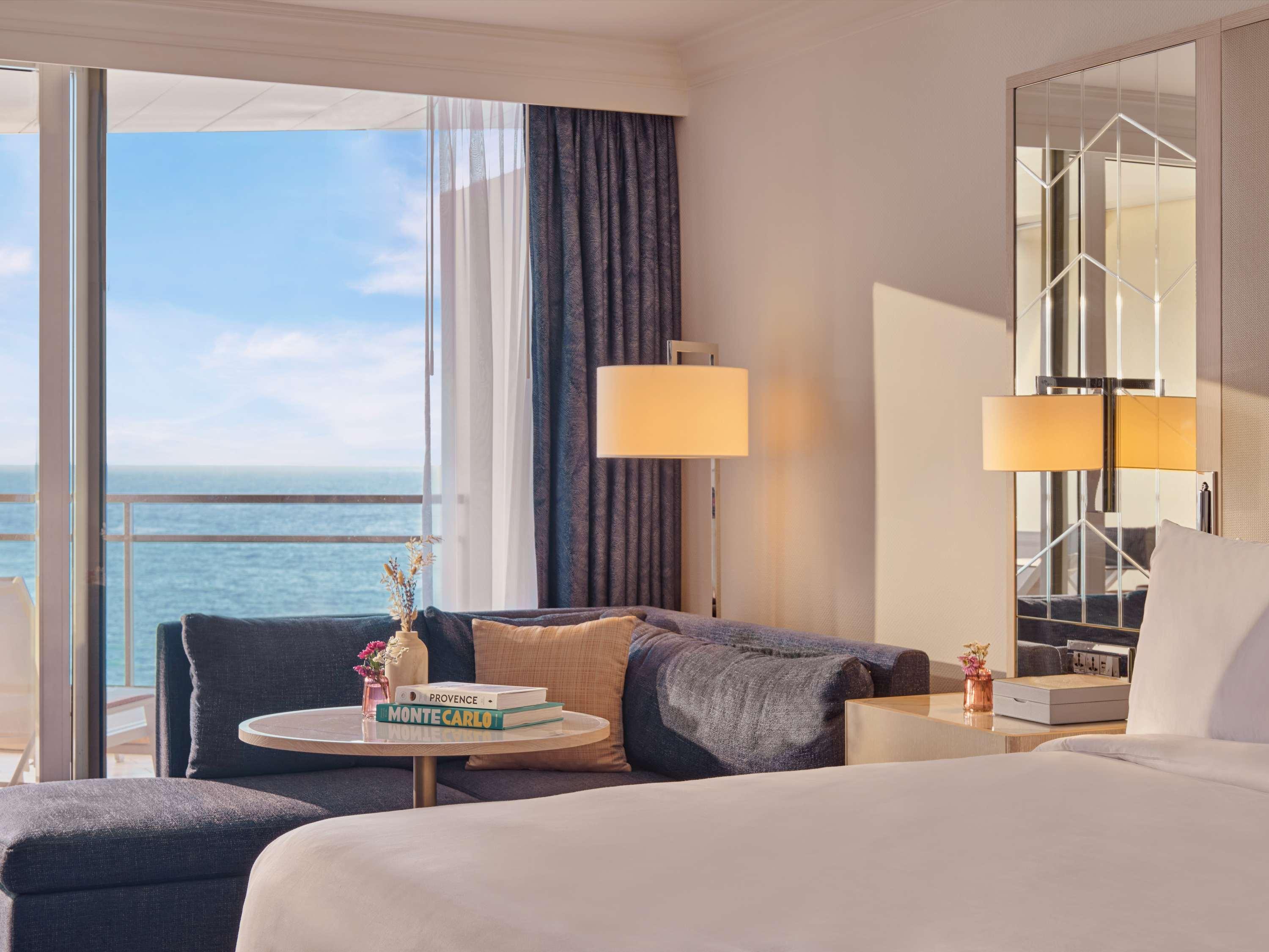 Double Sea View King Bed