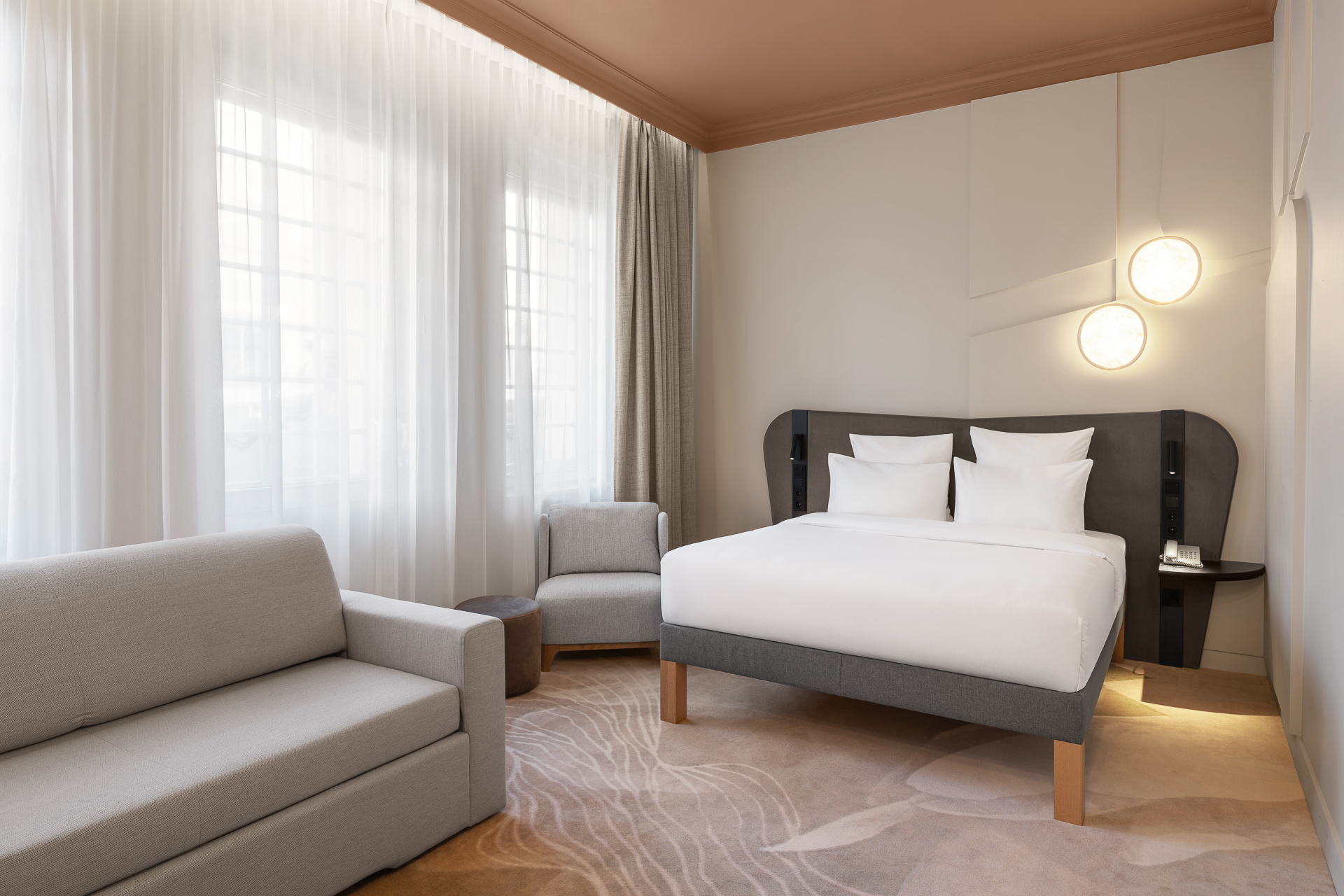 Family Room Deluxe
