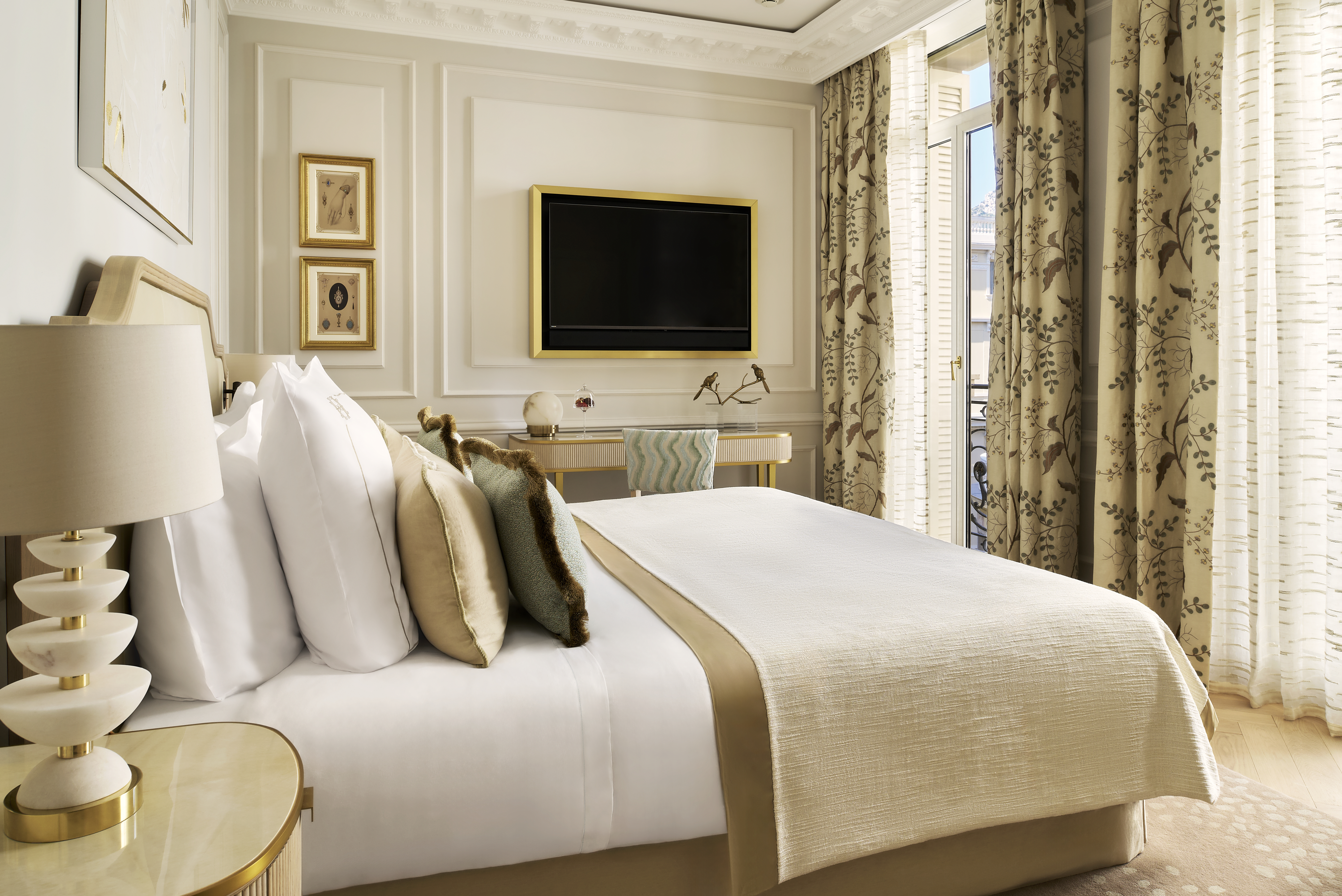 Double or Twin Deluxe with Views