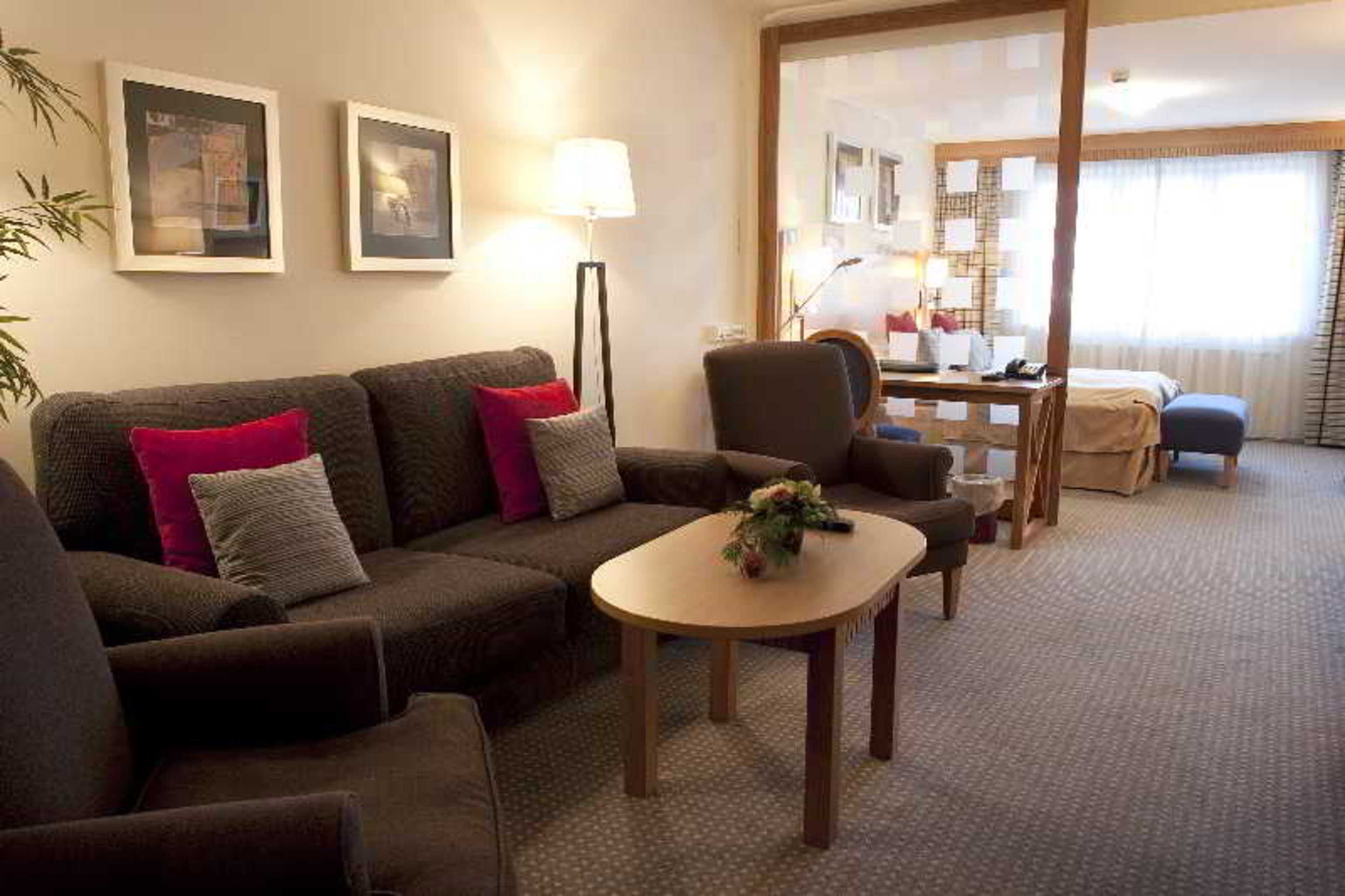 Family Room Superior