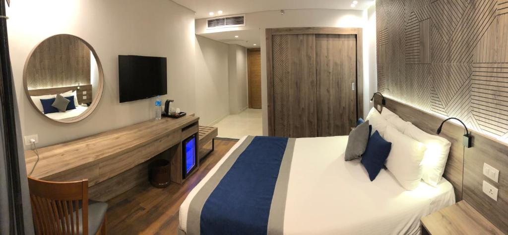 Triple King Size Bed