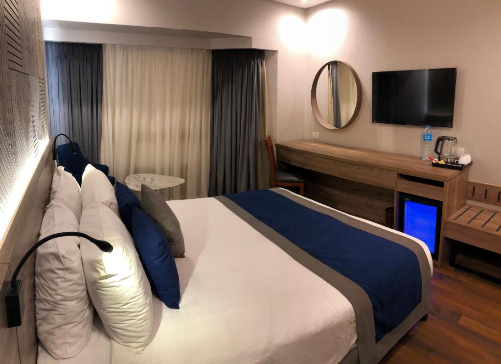 Double Single King Size Bed