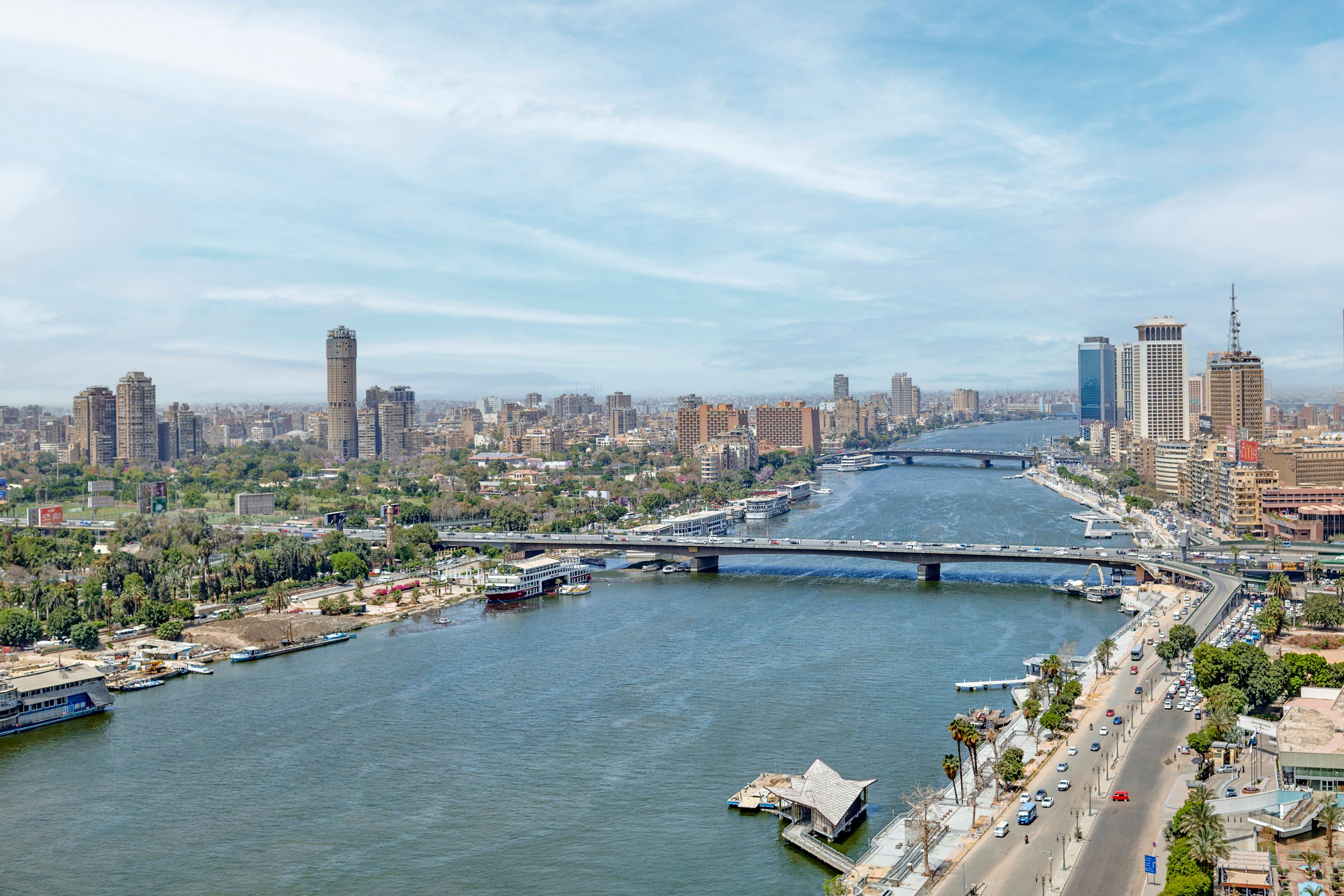 Double Club King Bed