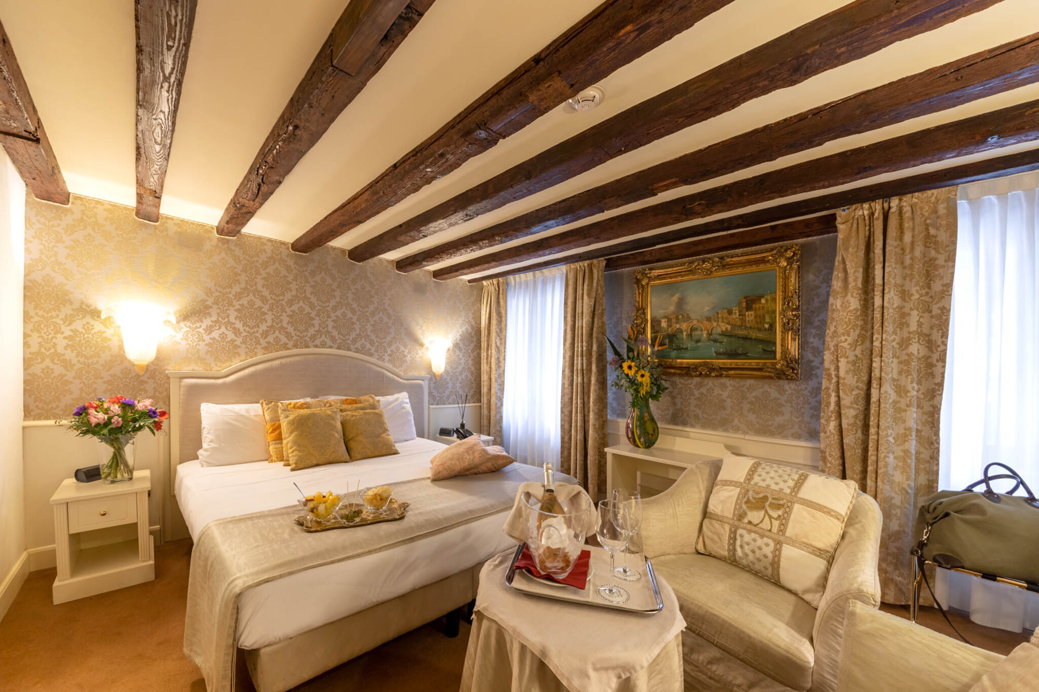 Double Deluxe Canal View