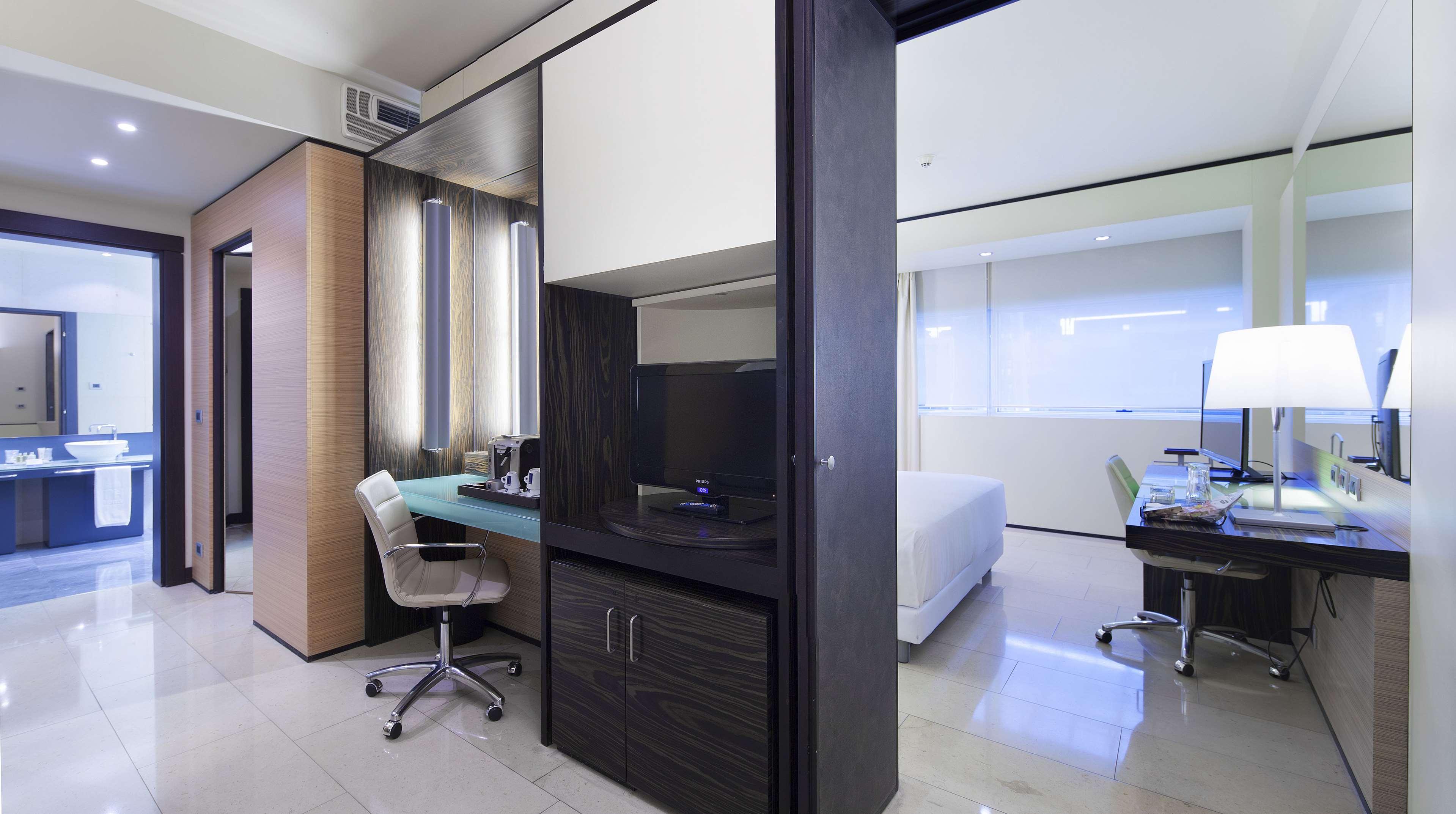 Junior Suite with Views