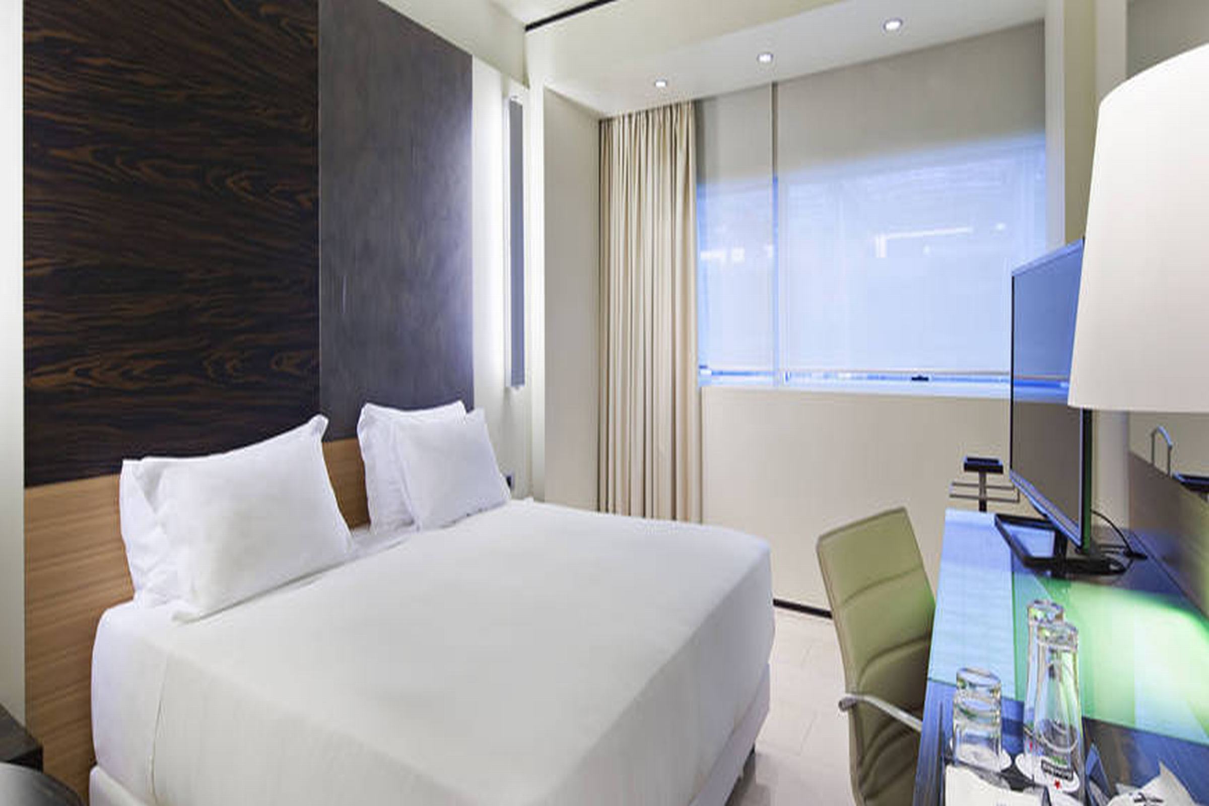 Junior Suite with Views