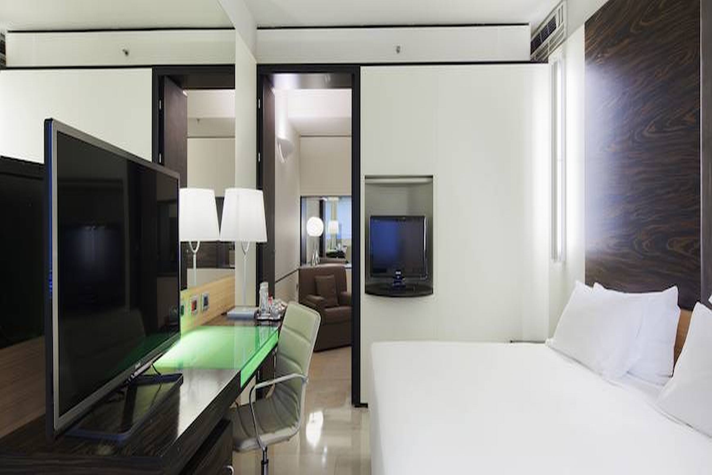 Junior Suite with Views