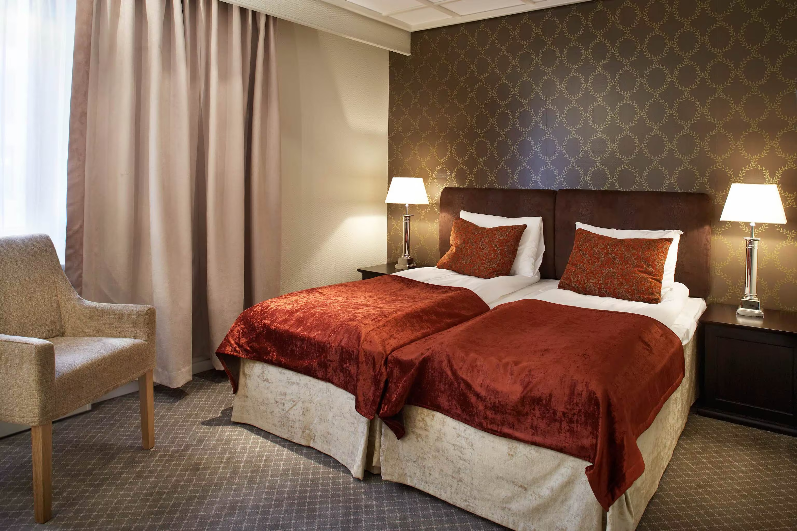 Double Queen Size Bed