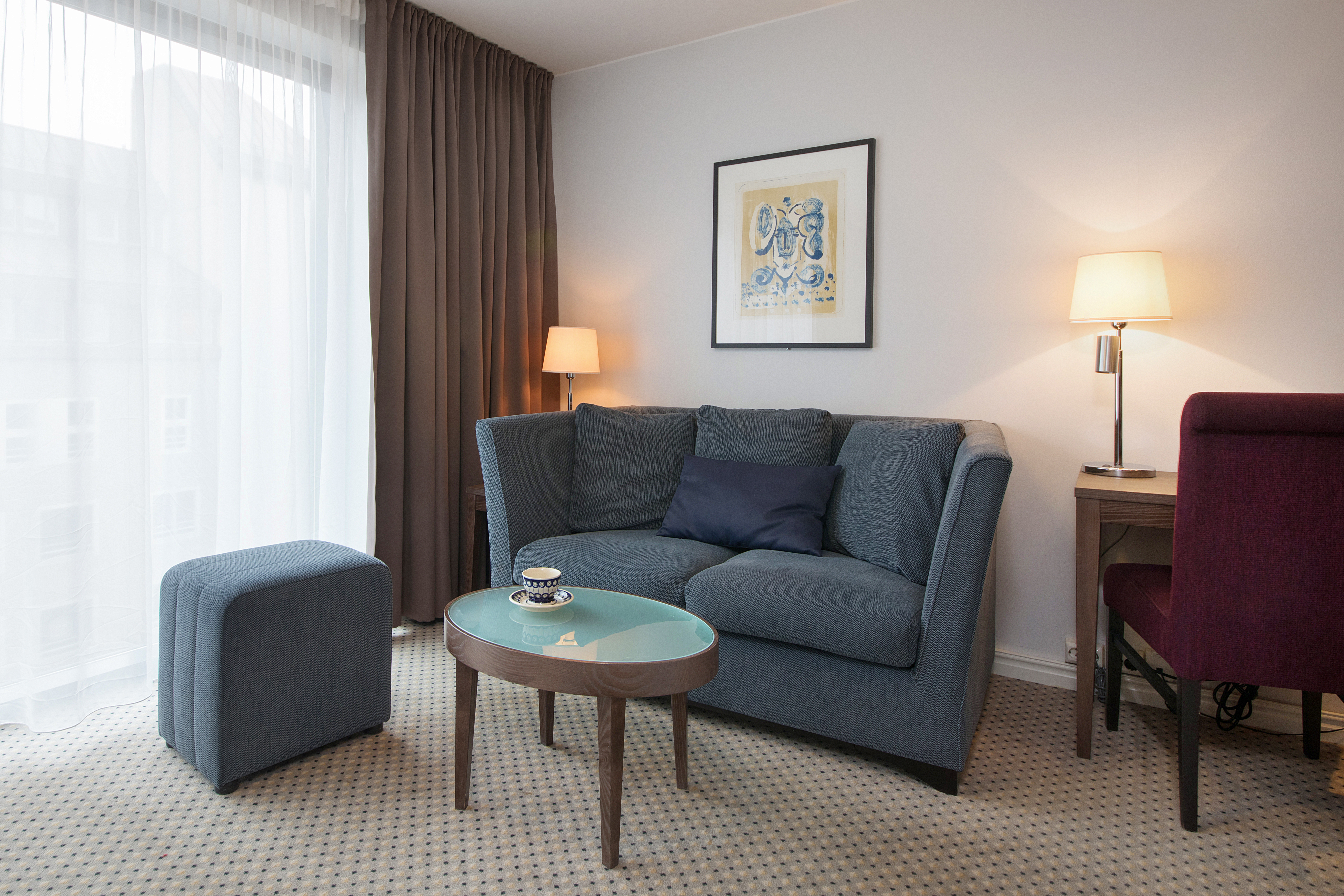 Double Single Superior Queen Bed