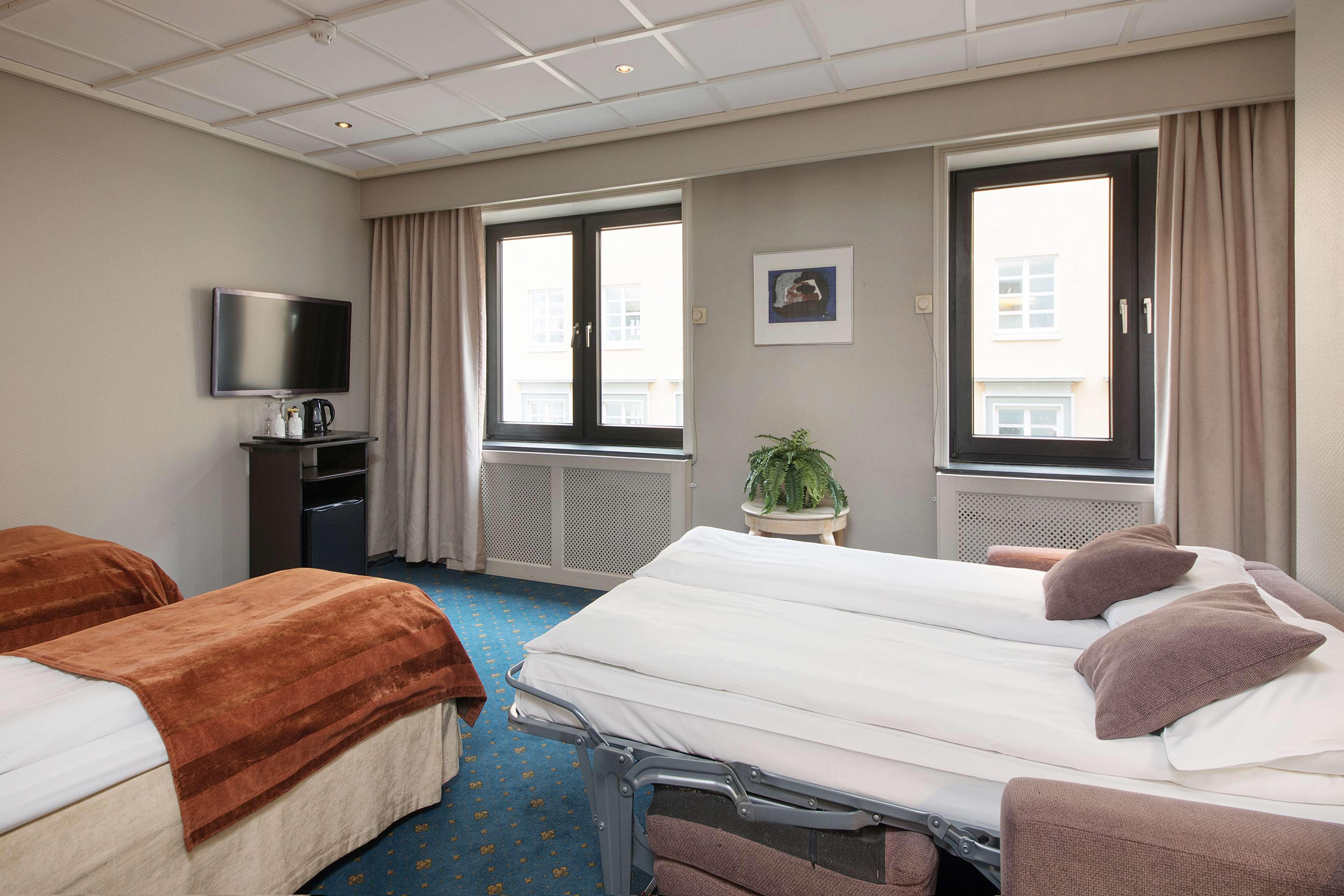 Family Room Standard