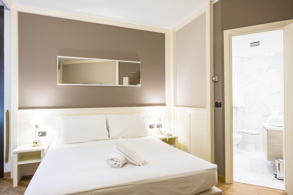 Double or Twin Standard