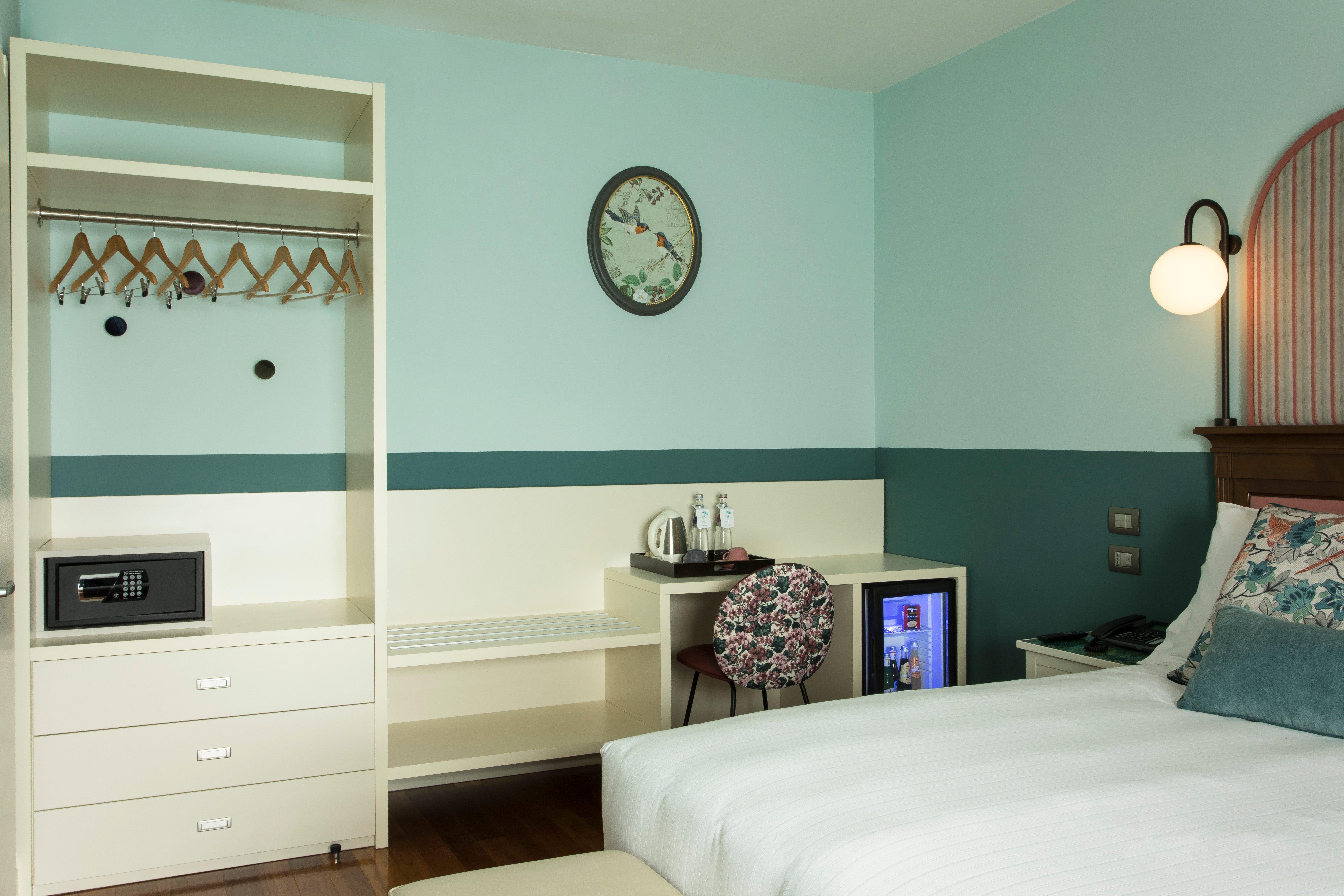 Suite King Bed One Bedroom 