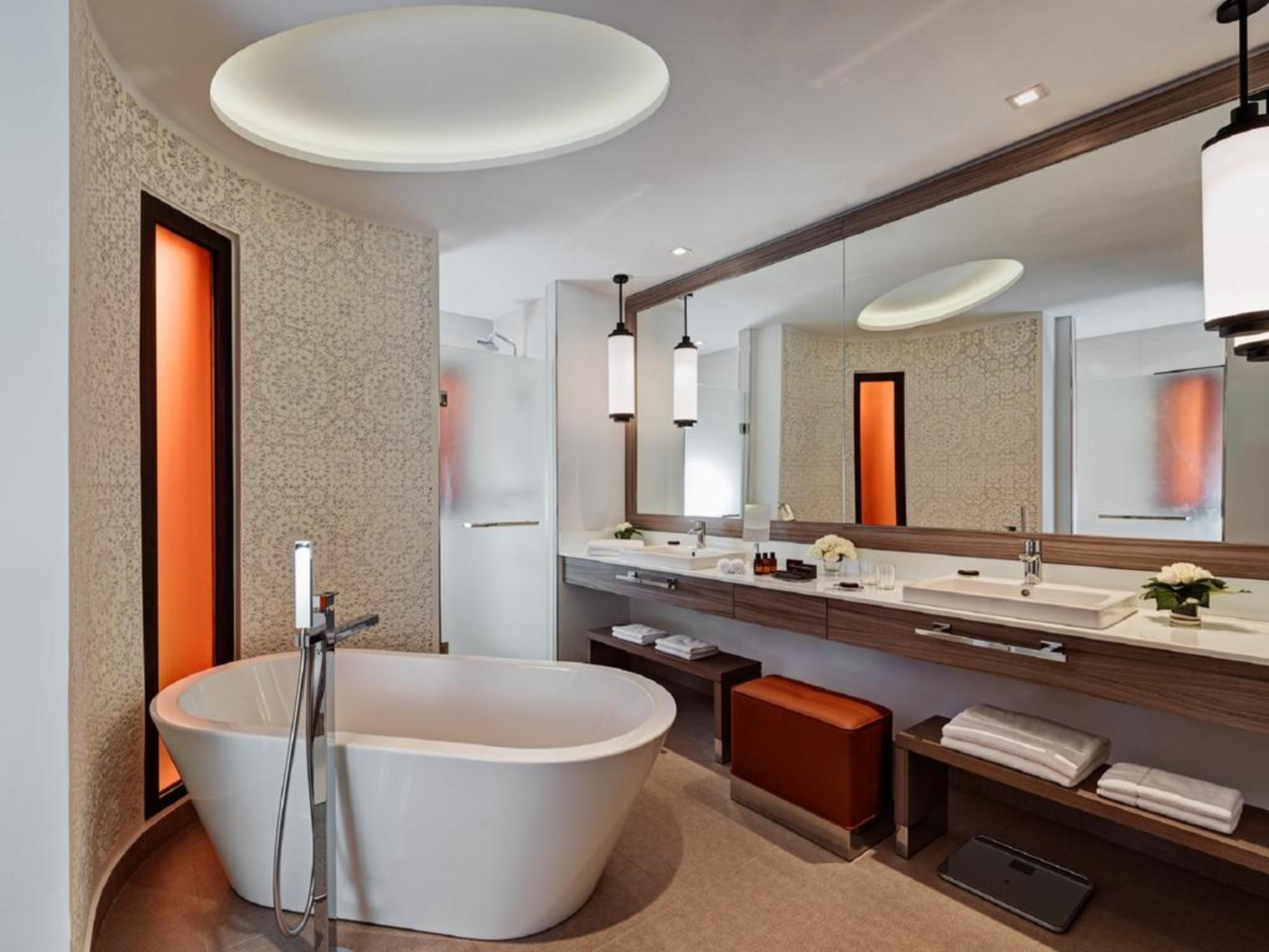 Suite King Bed Two Bedrooms