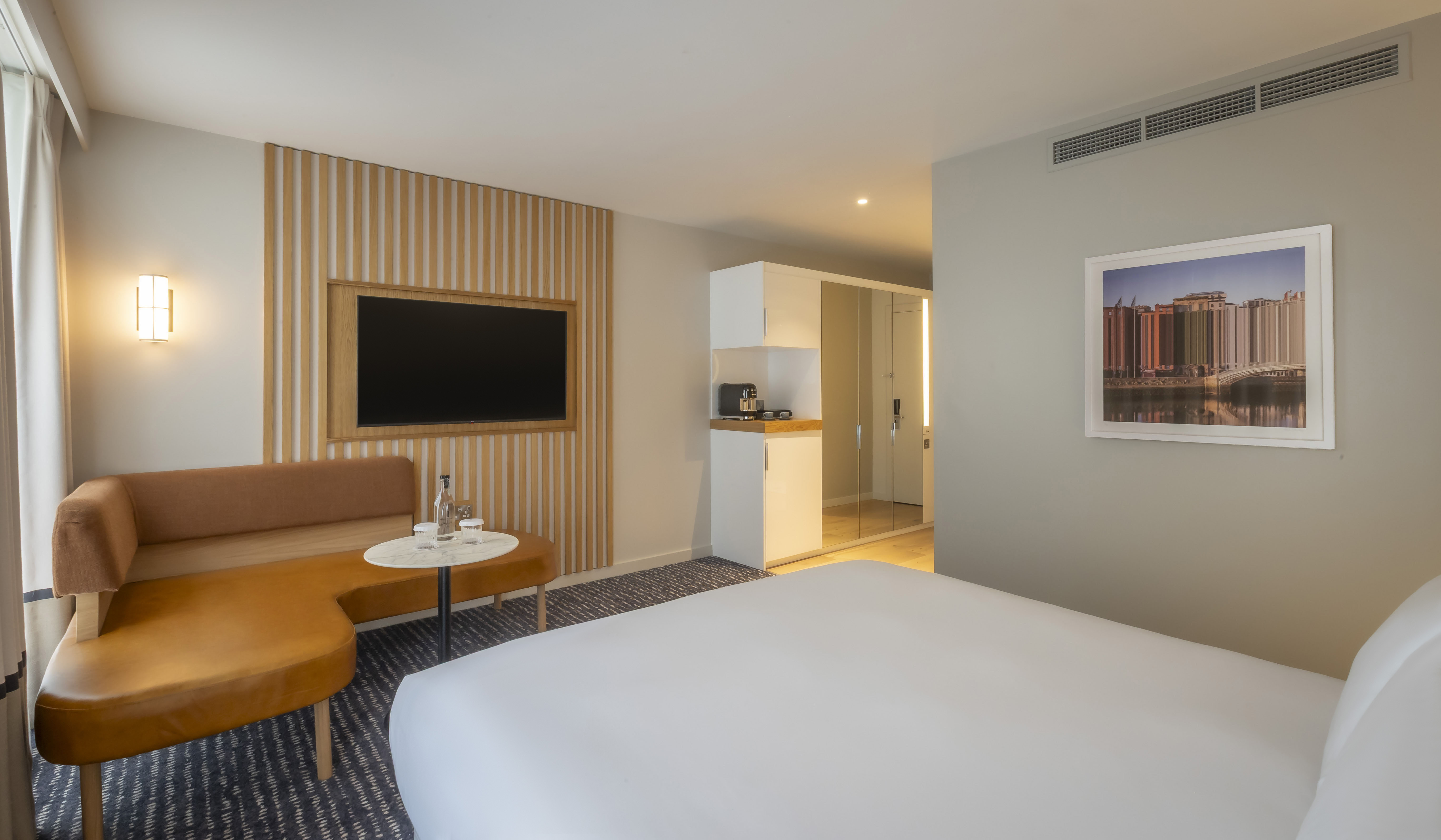 Double Deluxe King Bed