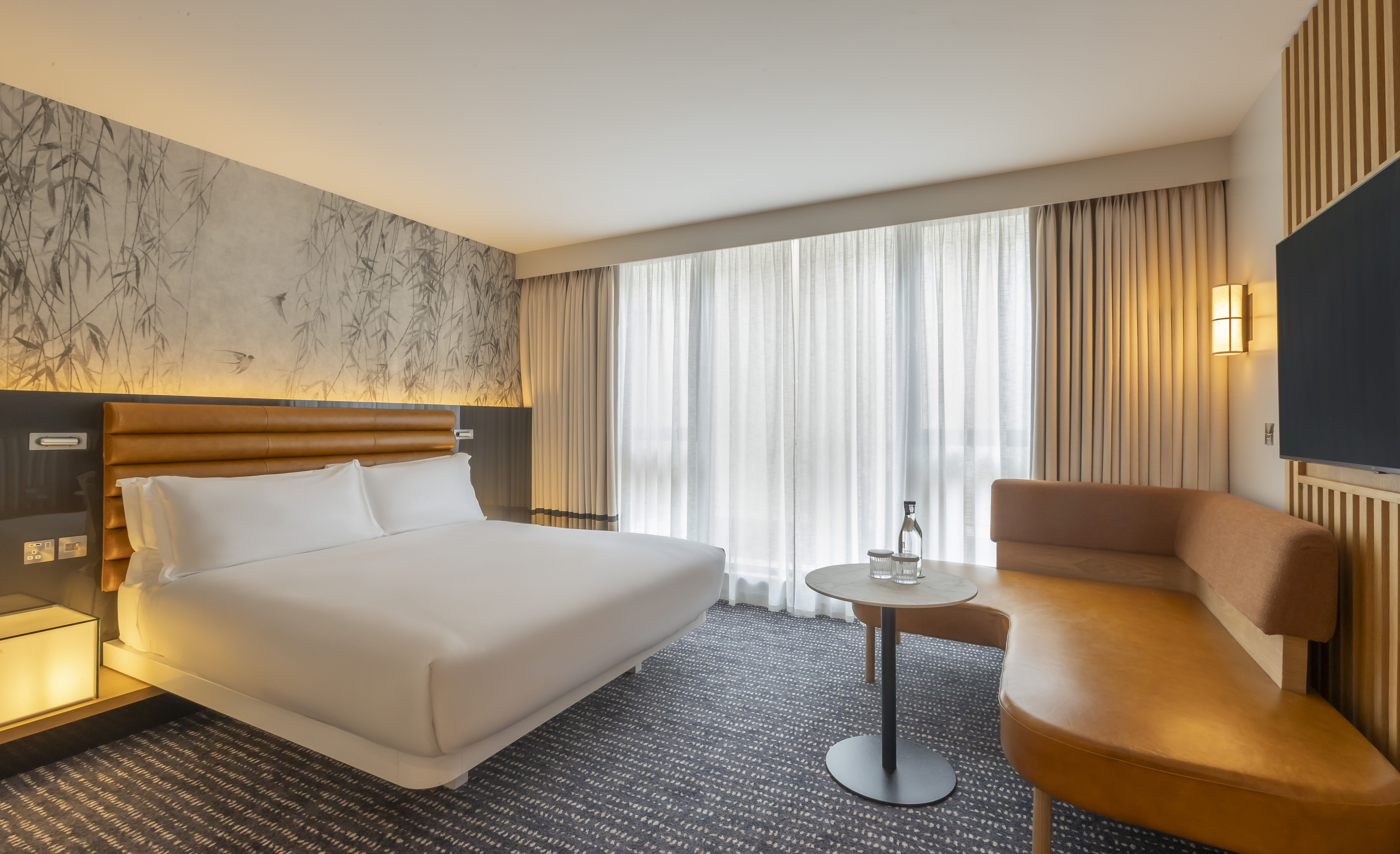 Double Deluxe King Bed