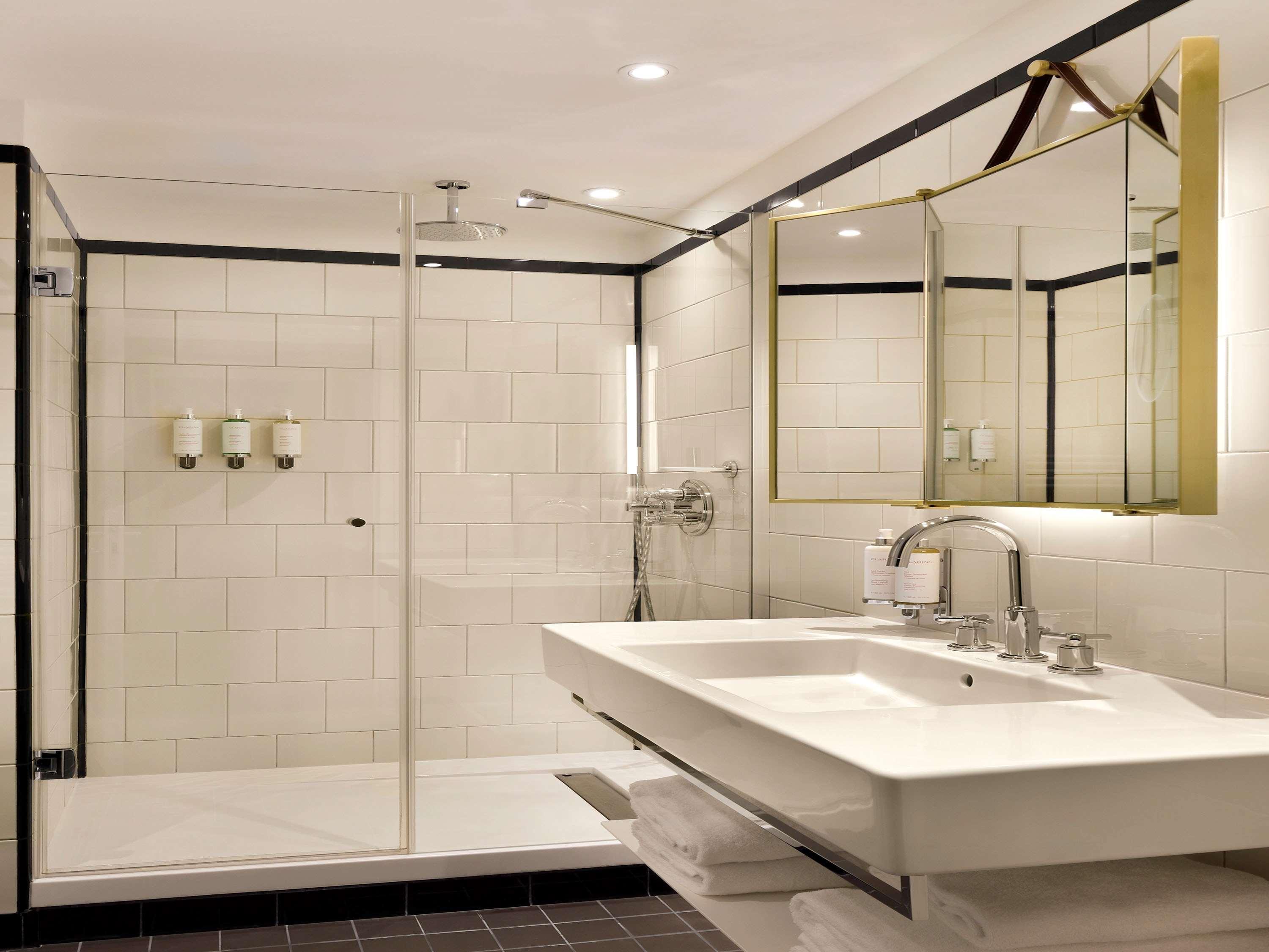 Double Deluxe with Views