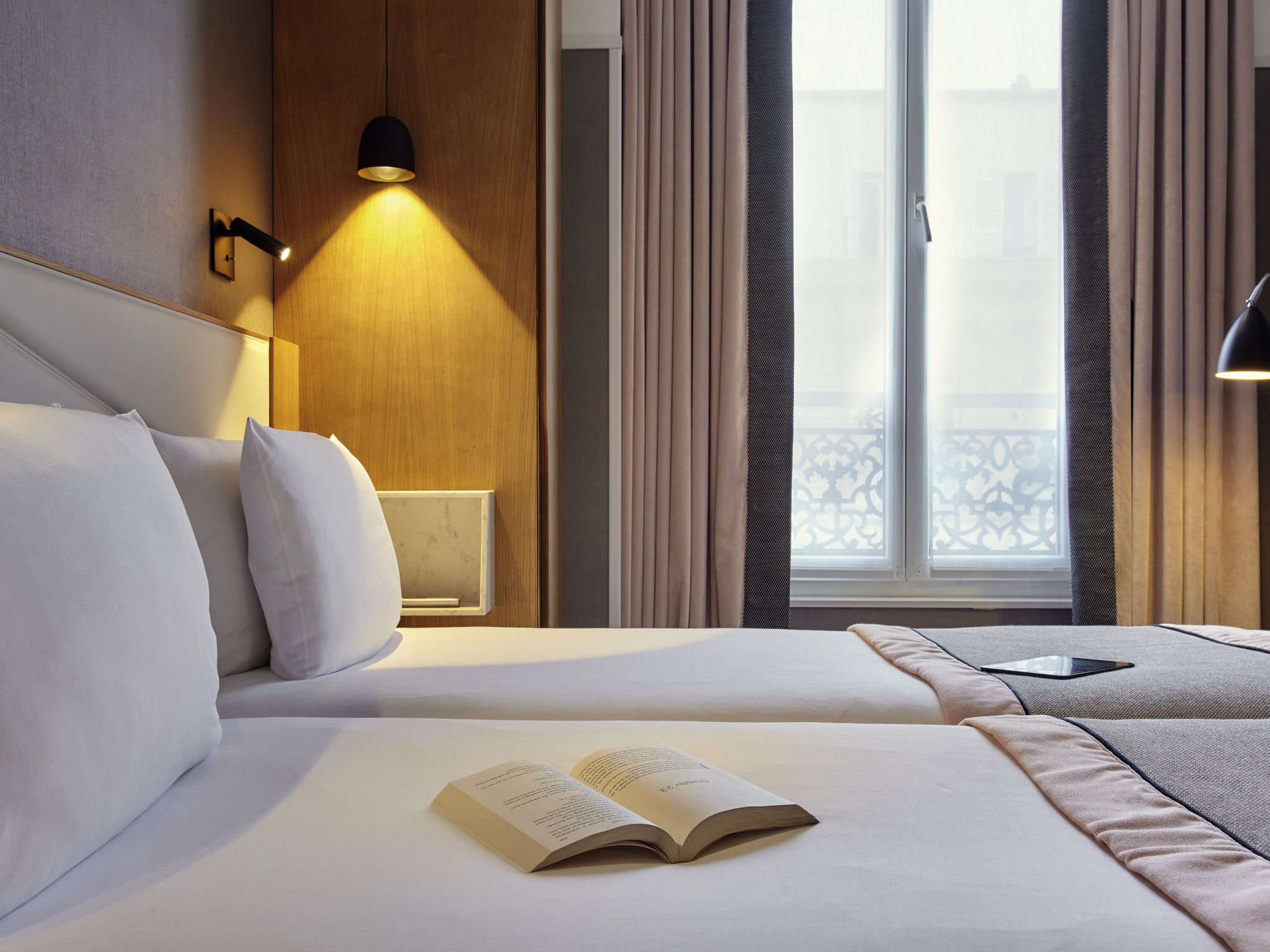 Double or Twin Classic Double Bed