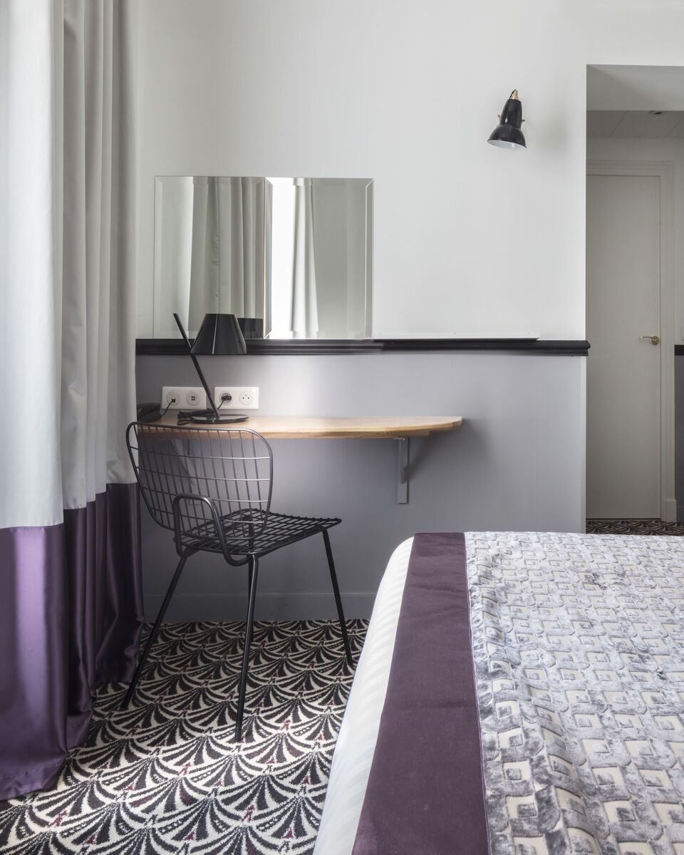 Double or Twin Standard