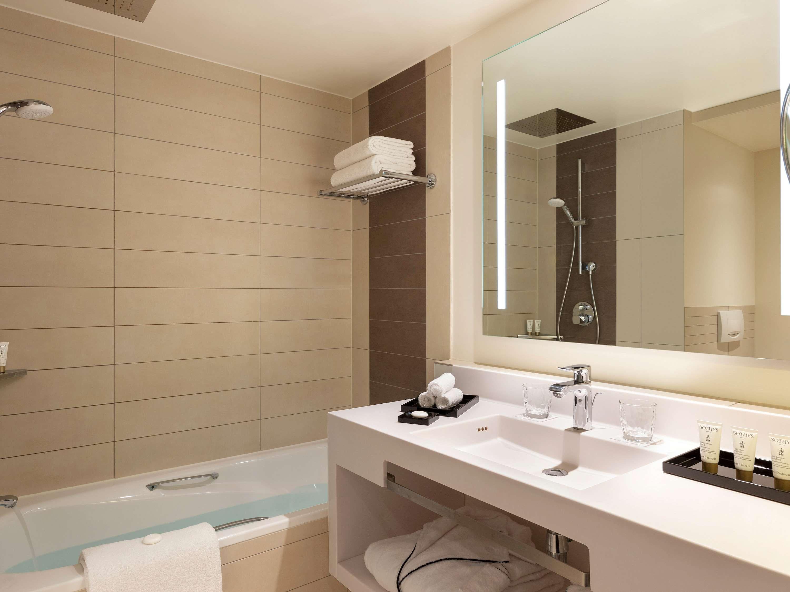 Double Superior King Bed