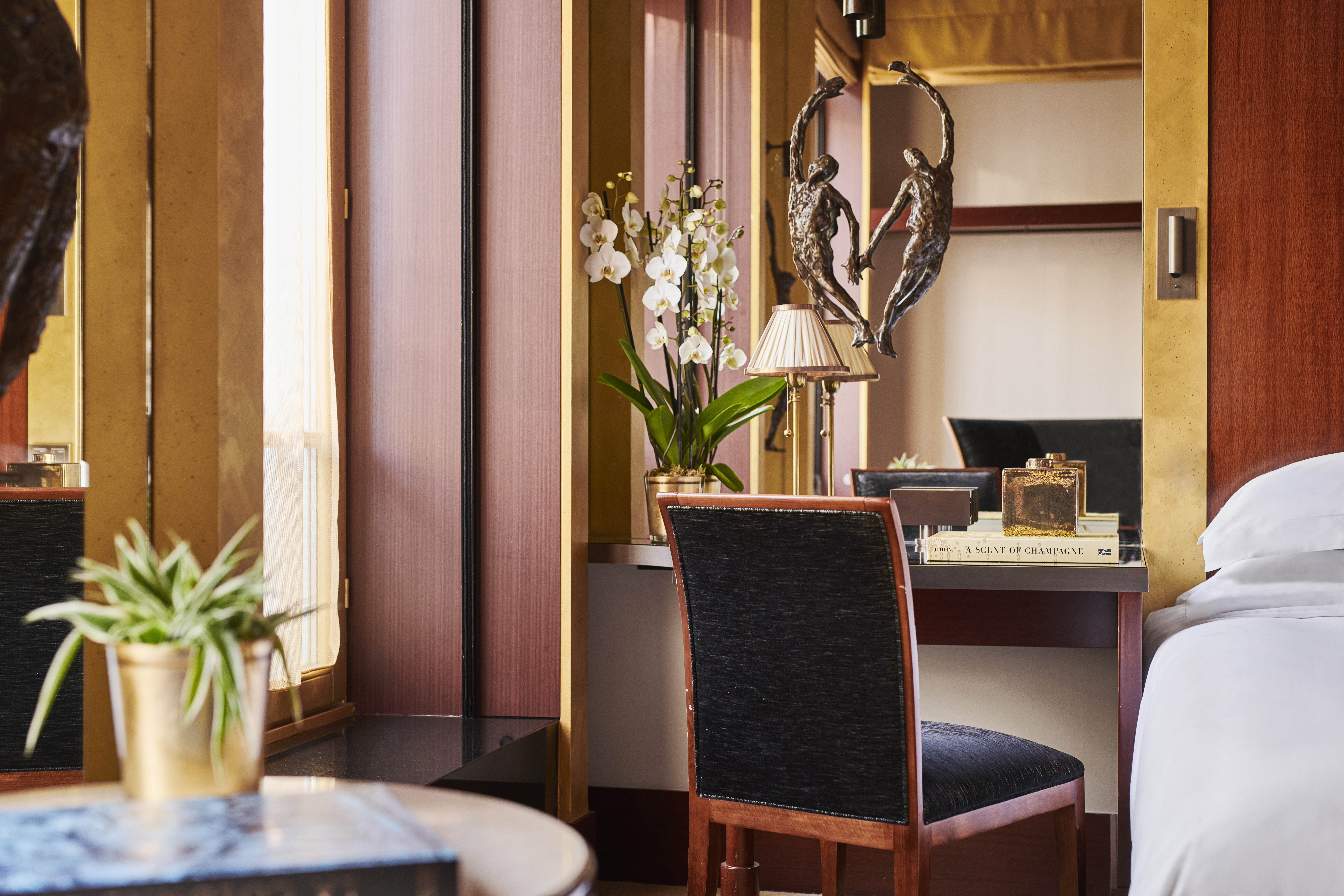 Double Deluxe King Bed