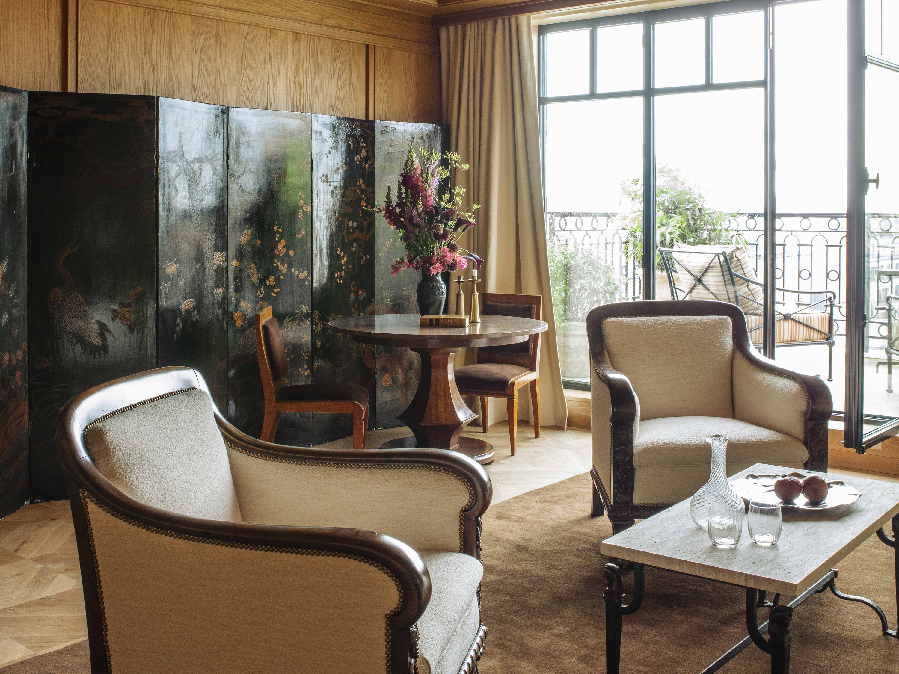 Suite Two King Beds