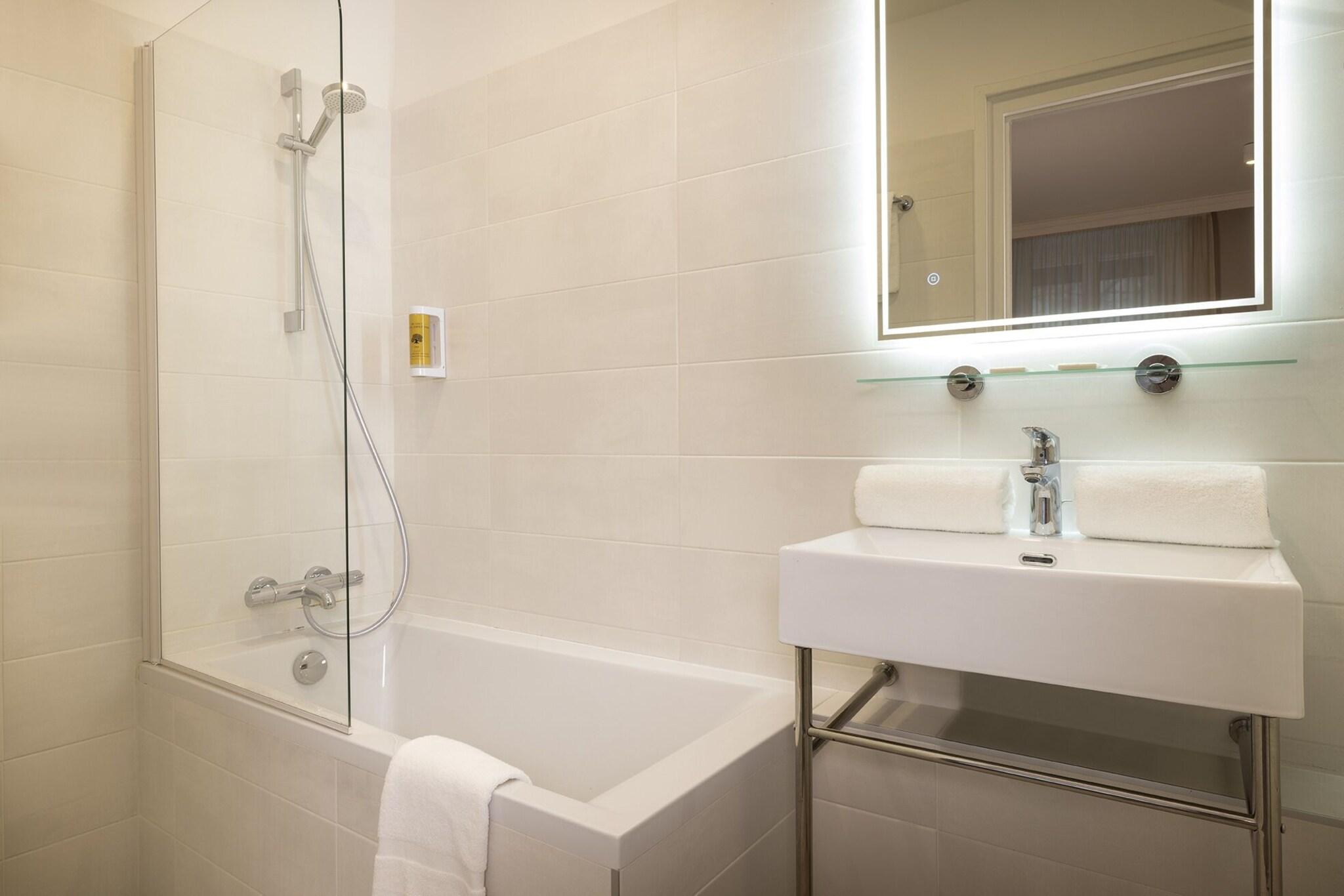 Double Superior City View