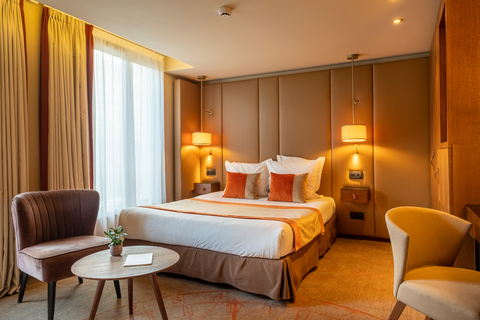 Double Executive Superior