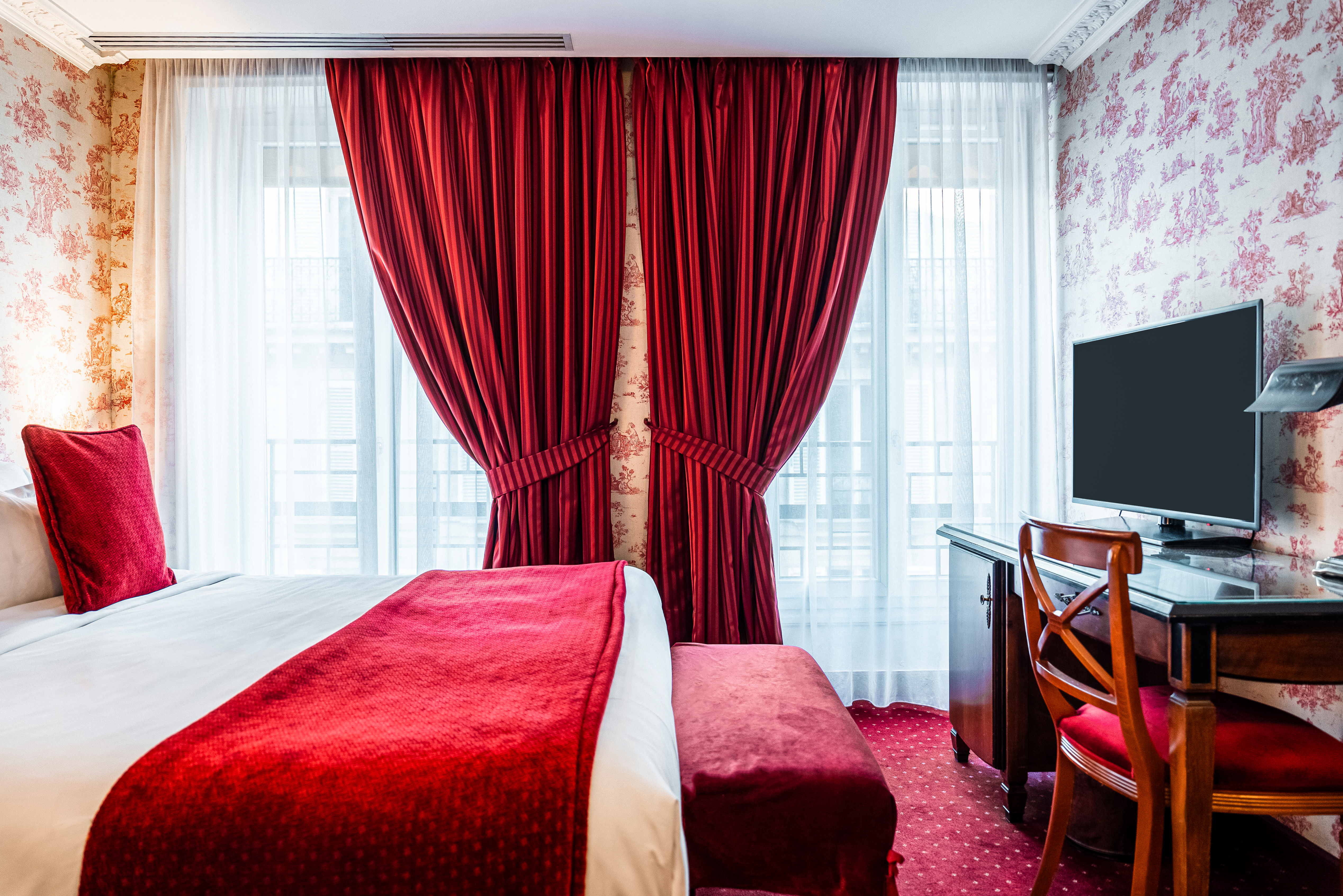 Double or Twin Superior