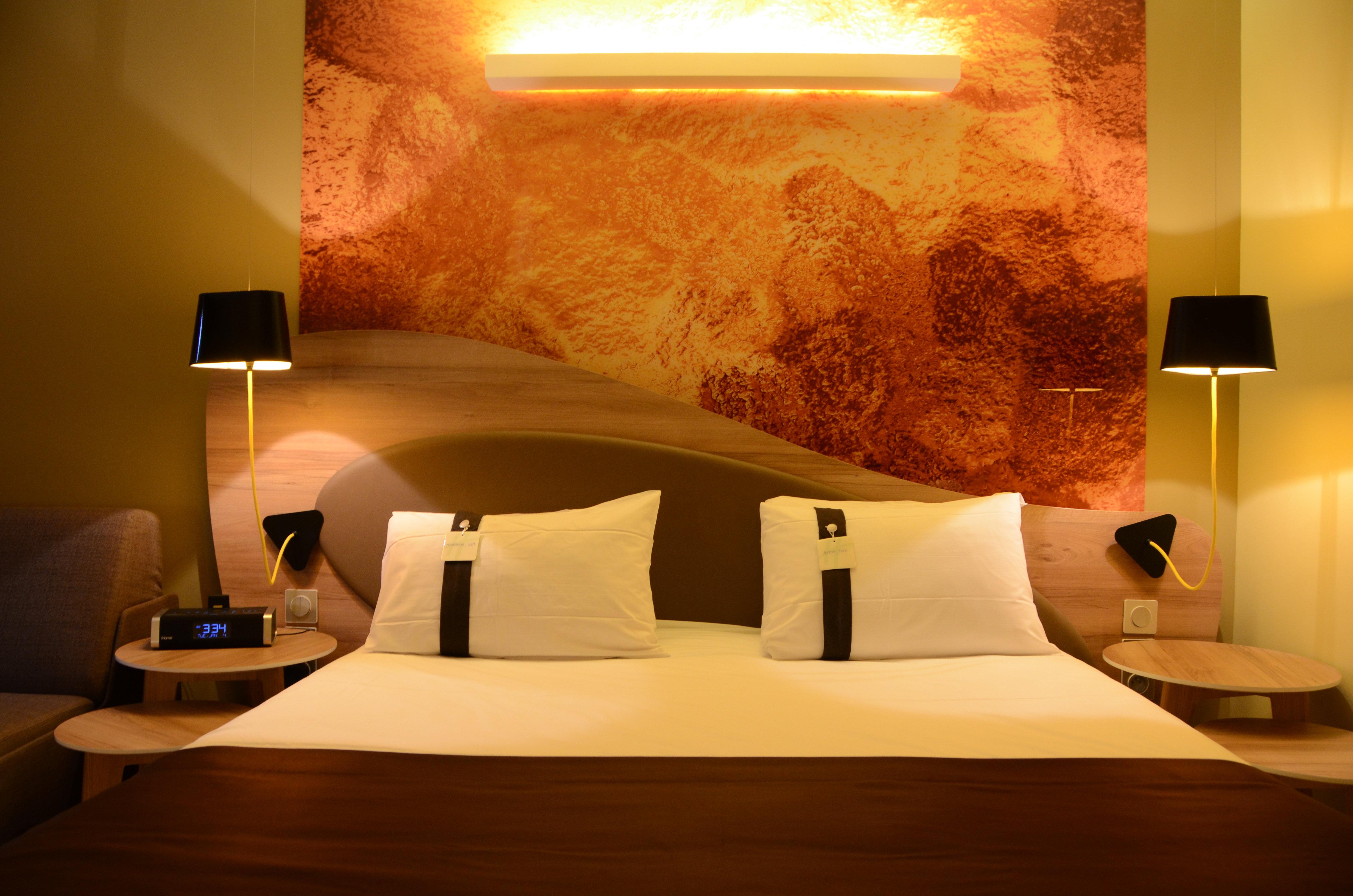 Suite Queen Size Bed