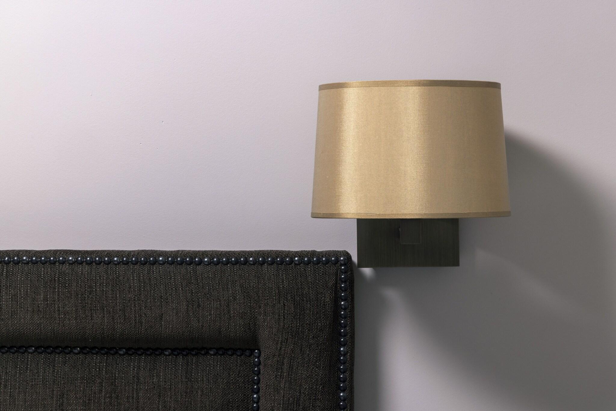 Double Deluxe Queen Bed