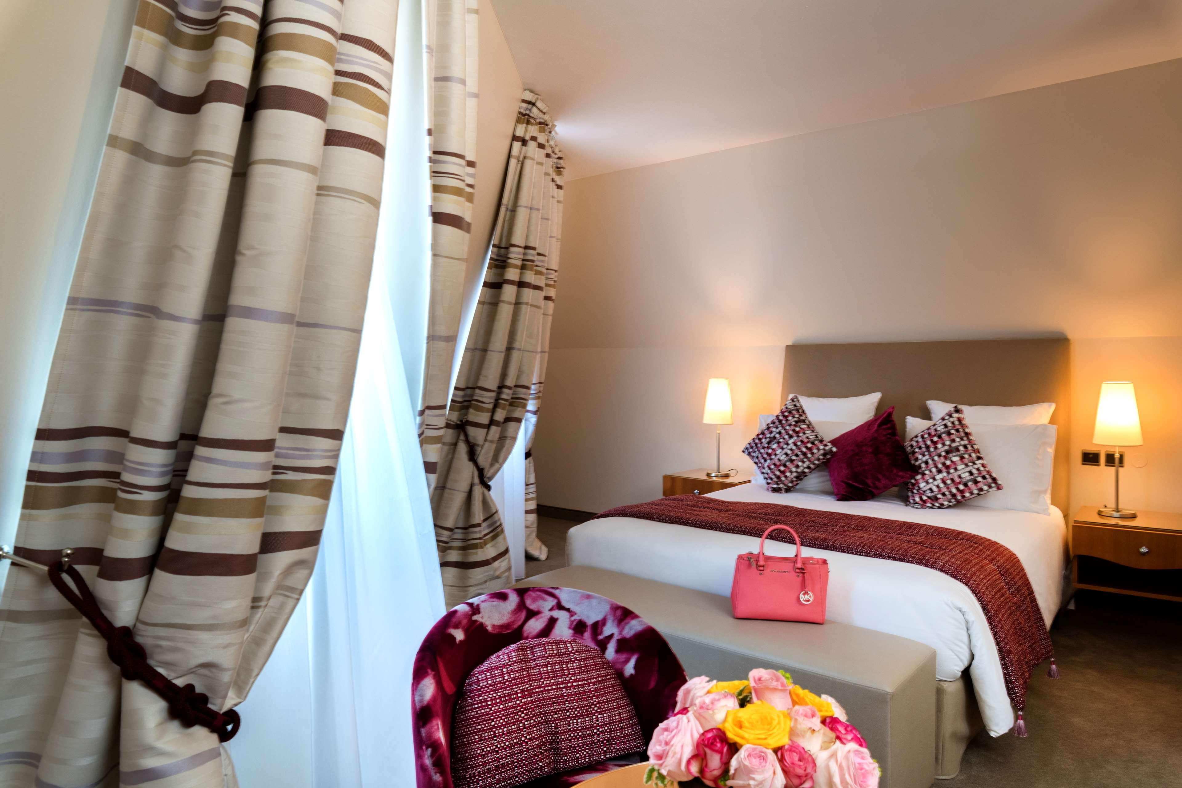 Double or Twin Classic City View